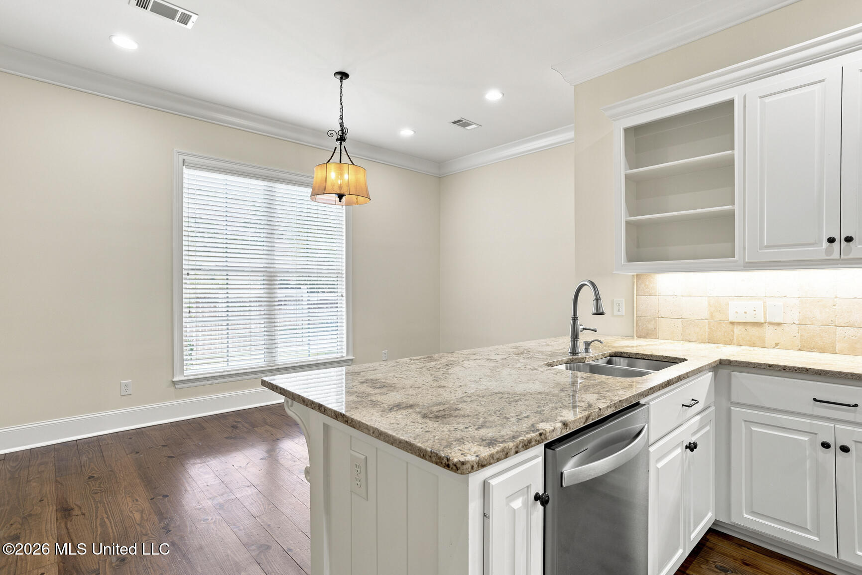 213 Breezy Hill Drive Property Photo 21