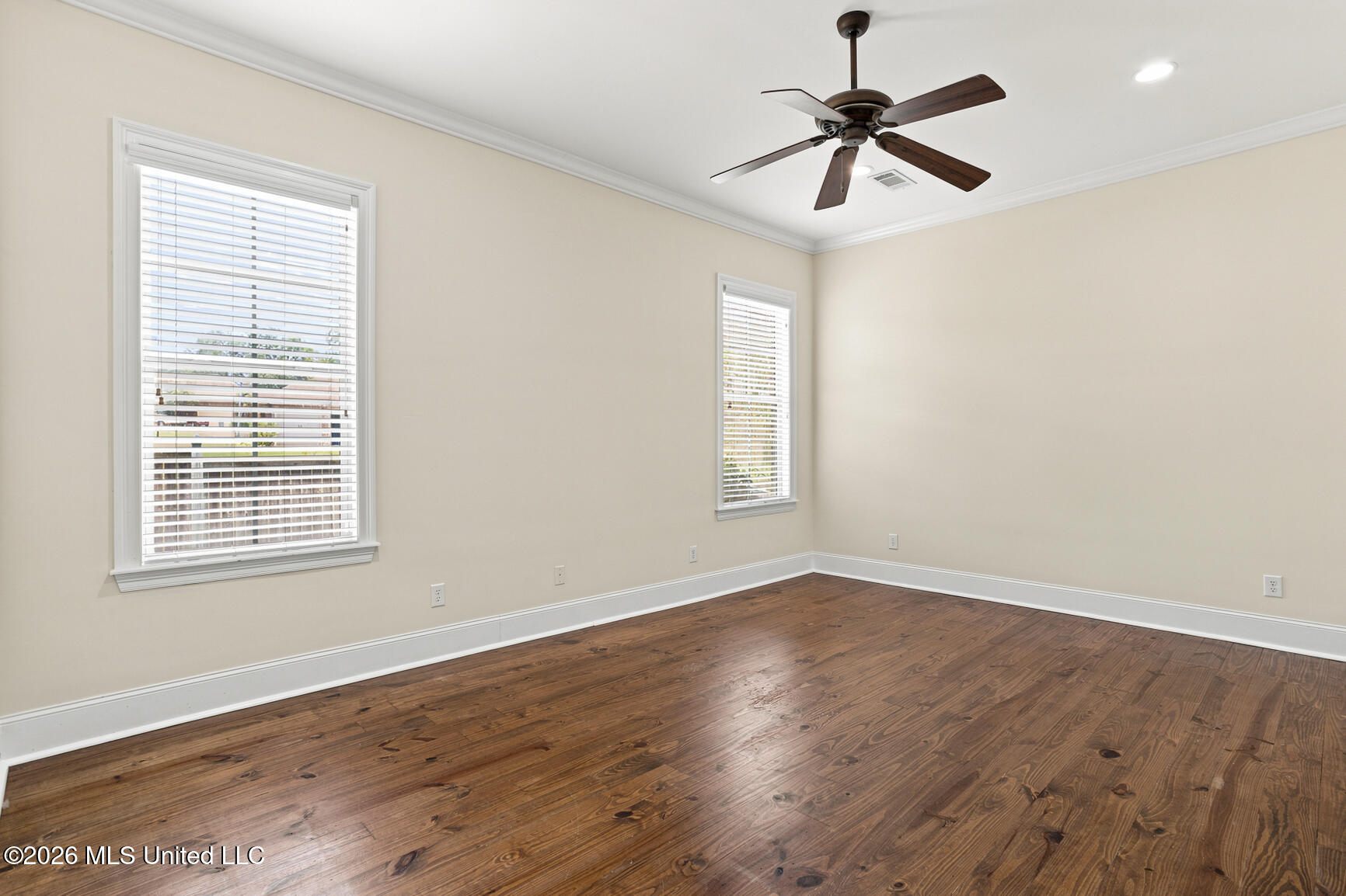213 Breezy Hill Drive Property Photo 24