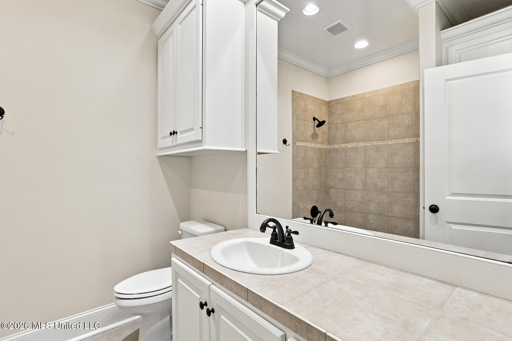213 Breezy Hill Drive Property Photo 42