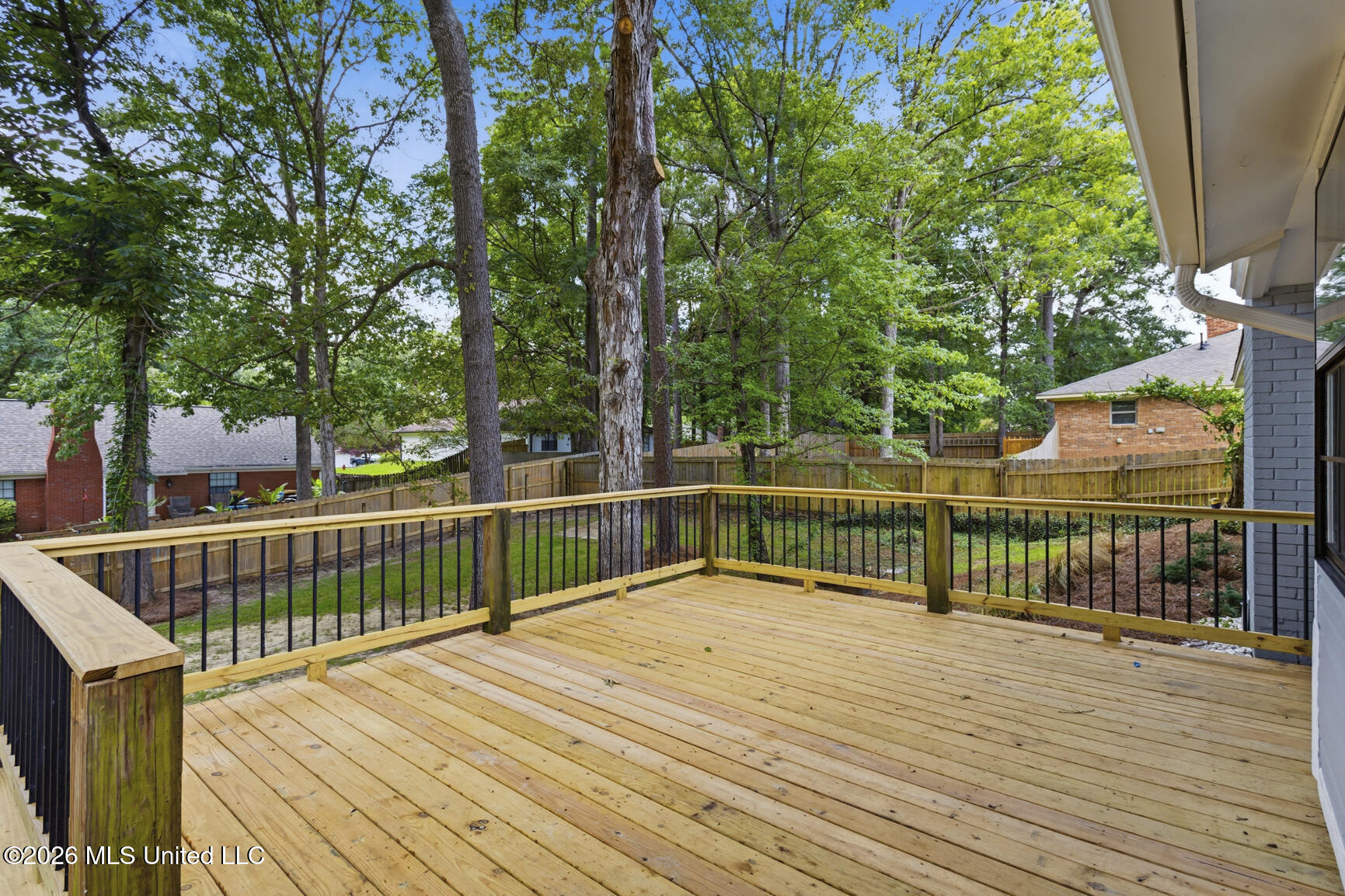 543 Bradford Drive Property Photo 23