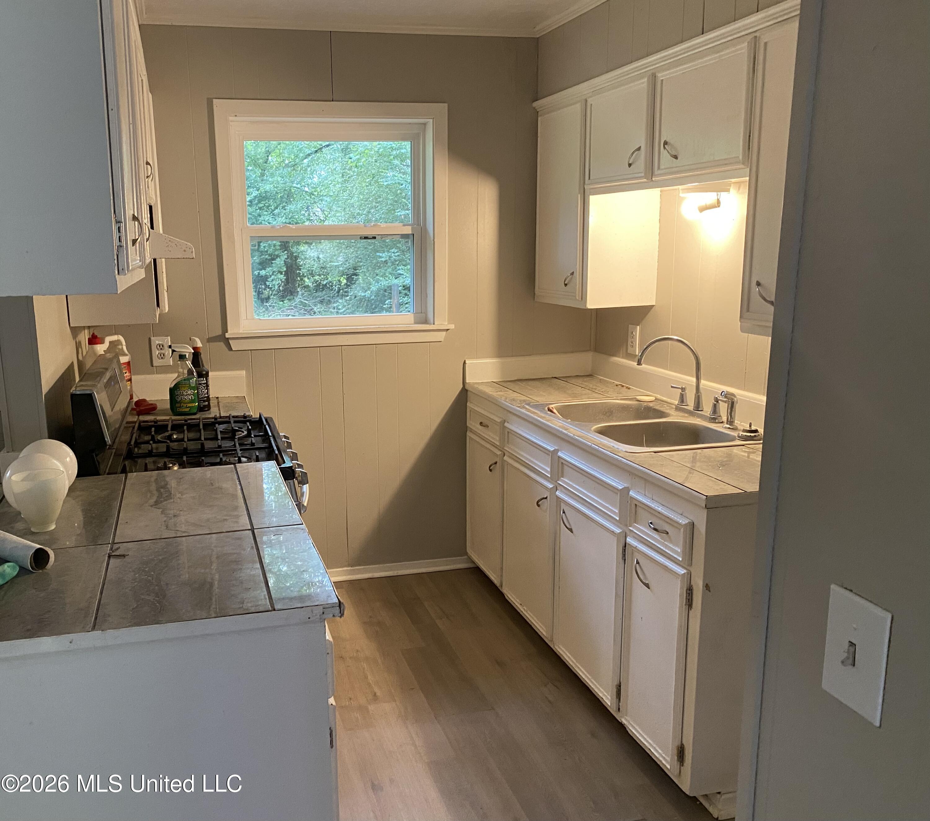 381 James Garfield Circle Property Photo 2