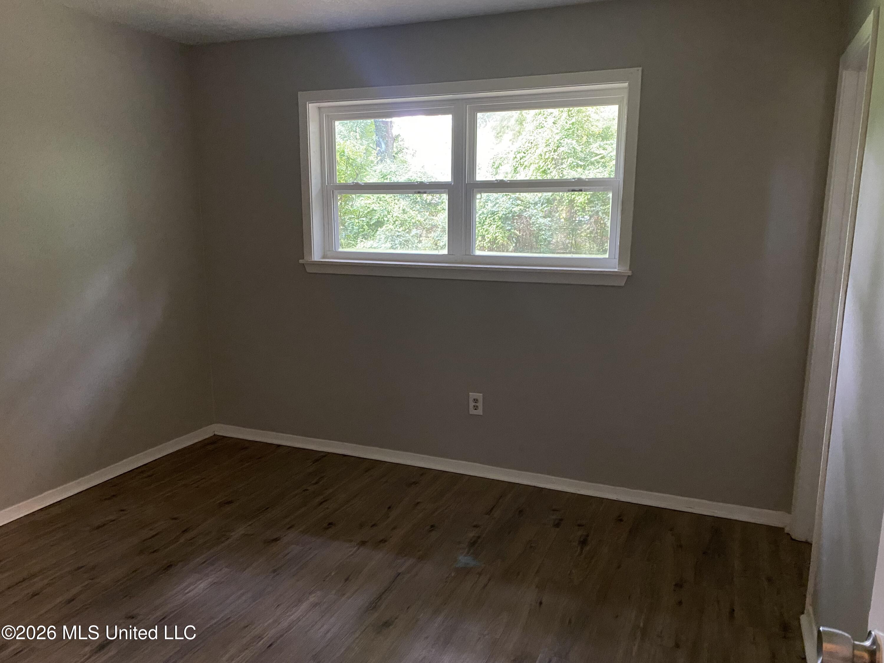 381 James Garfield Circle Property Photo 8