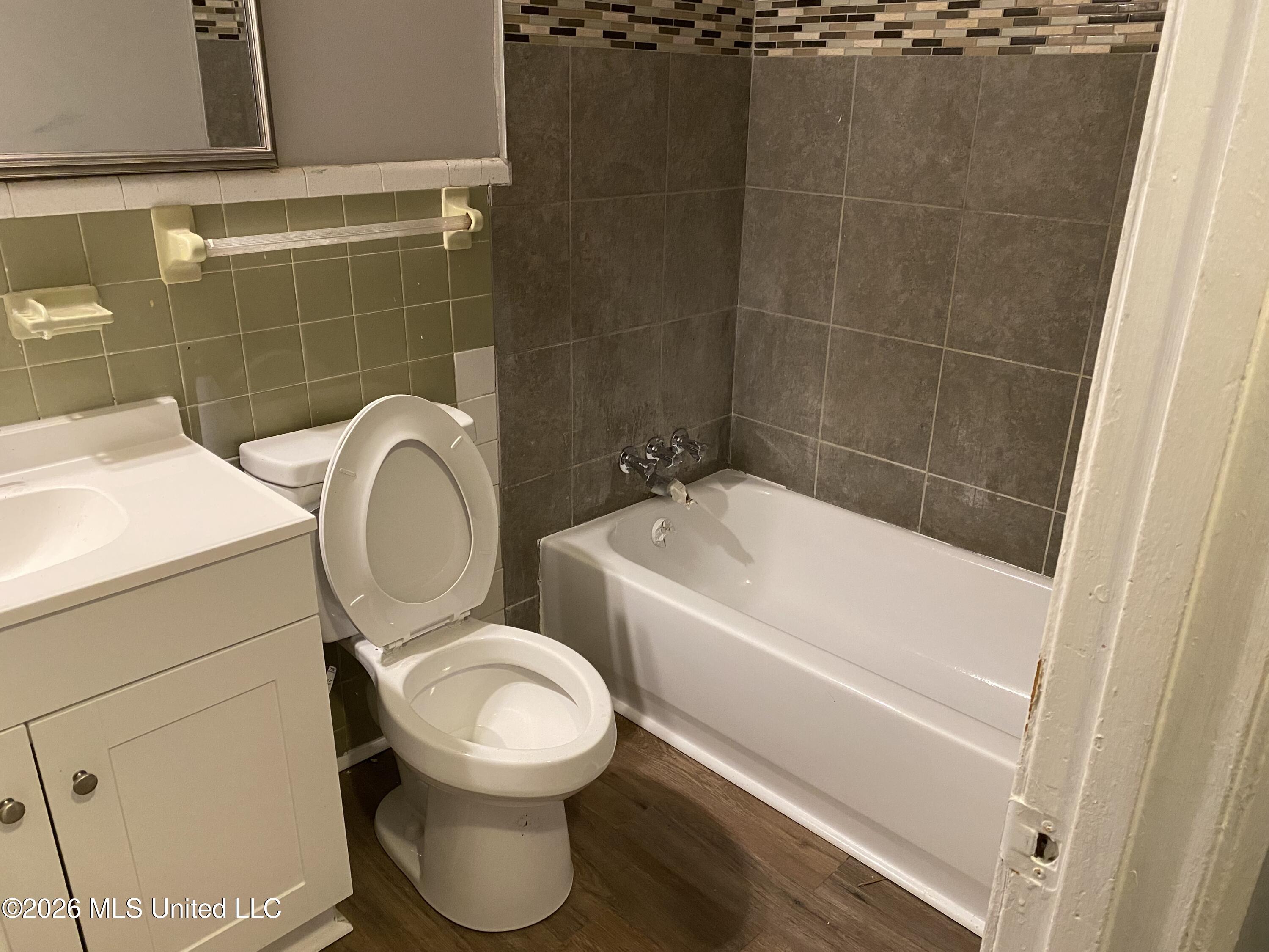 381 James Garfield Circle Property Photo 11