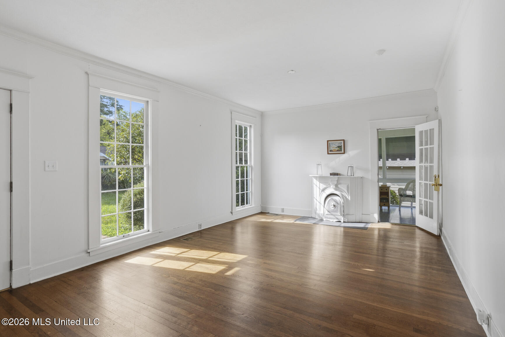 1717 Edgewood Street Property Photo 3