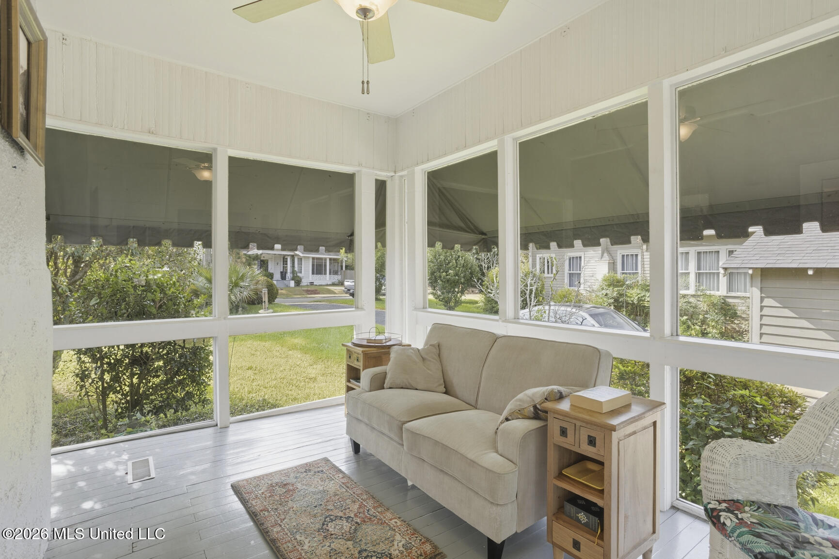 1717 Edgewood Street Property Photo 4
