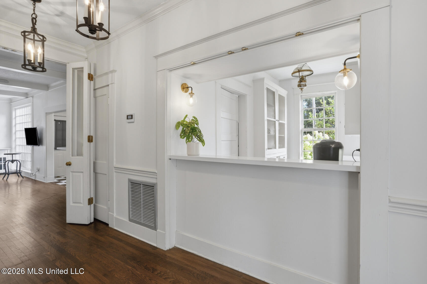 1717 Edgewood Street Property Photo 12