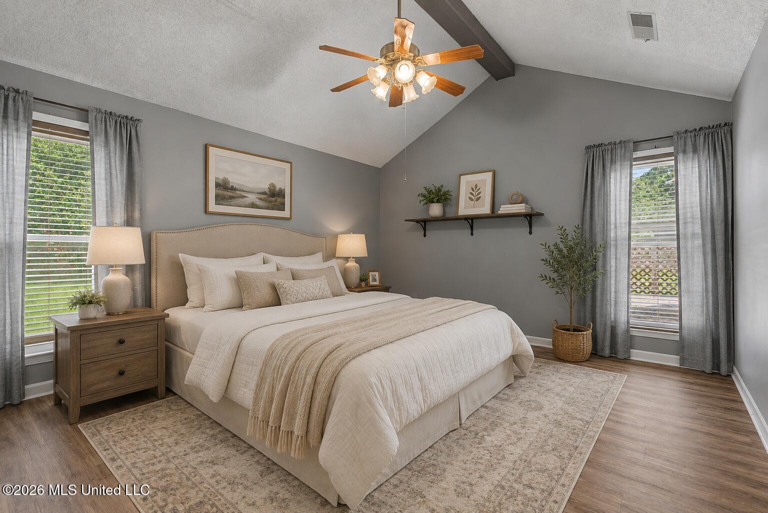 7106 Maplewood Cove Property Photo 8