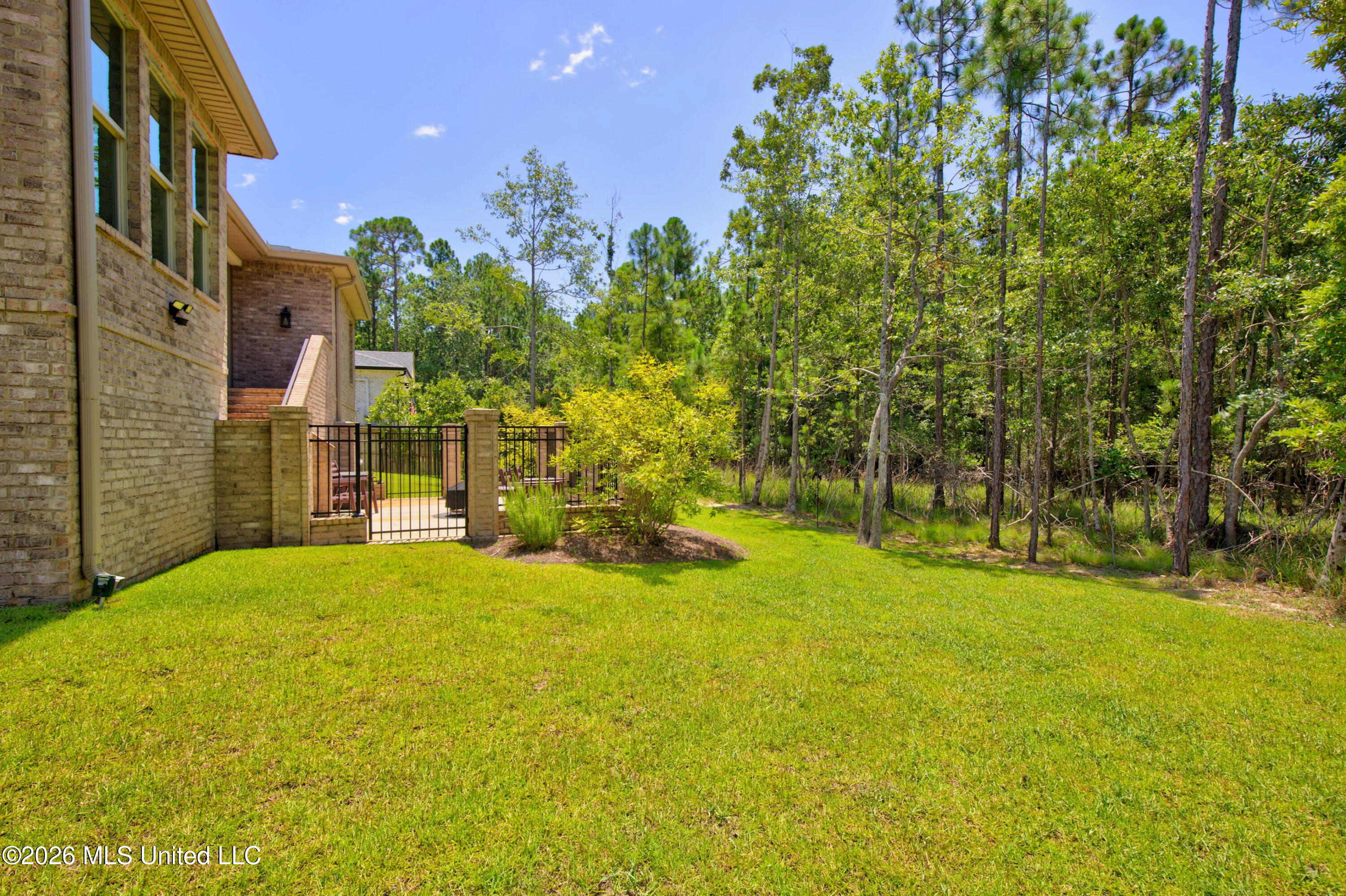 7523 Crooked Stick Drive Property Photo 45
