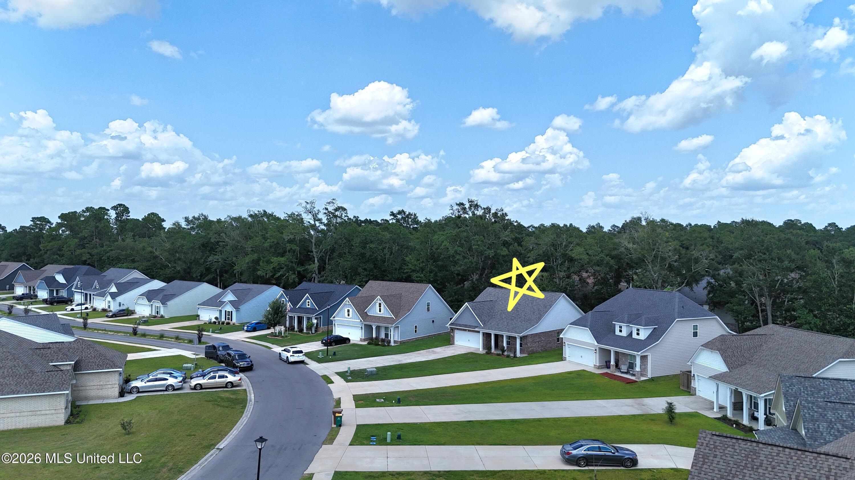 10640 Wren Grove Property Photo 6
