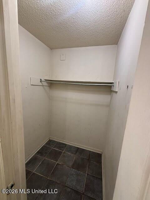 101 W 10th Street Property Photo 8