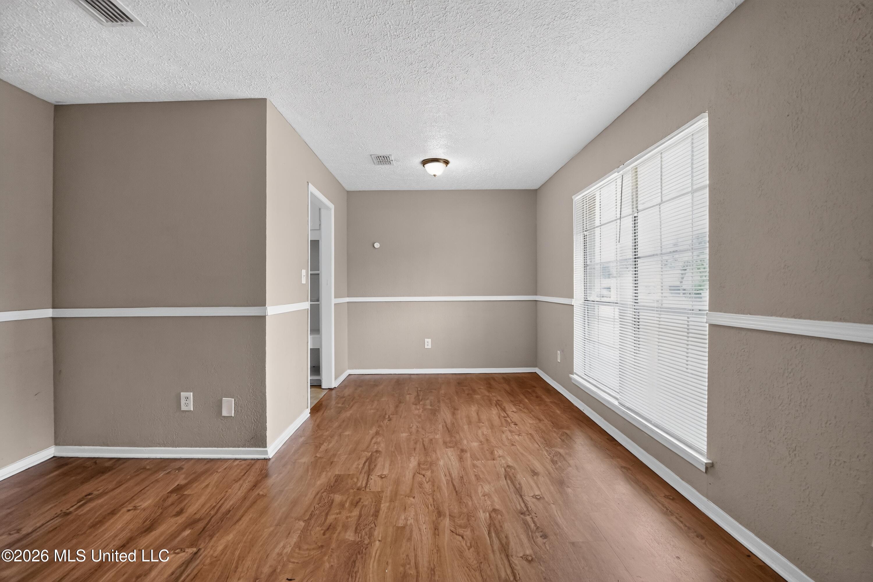 6558 Van Buren Road Property Photo 5