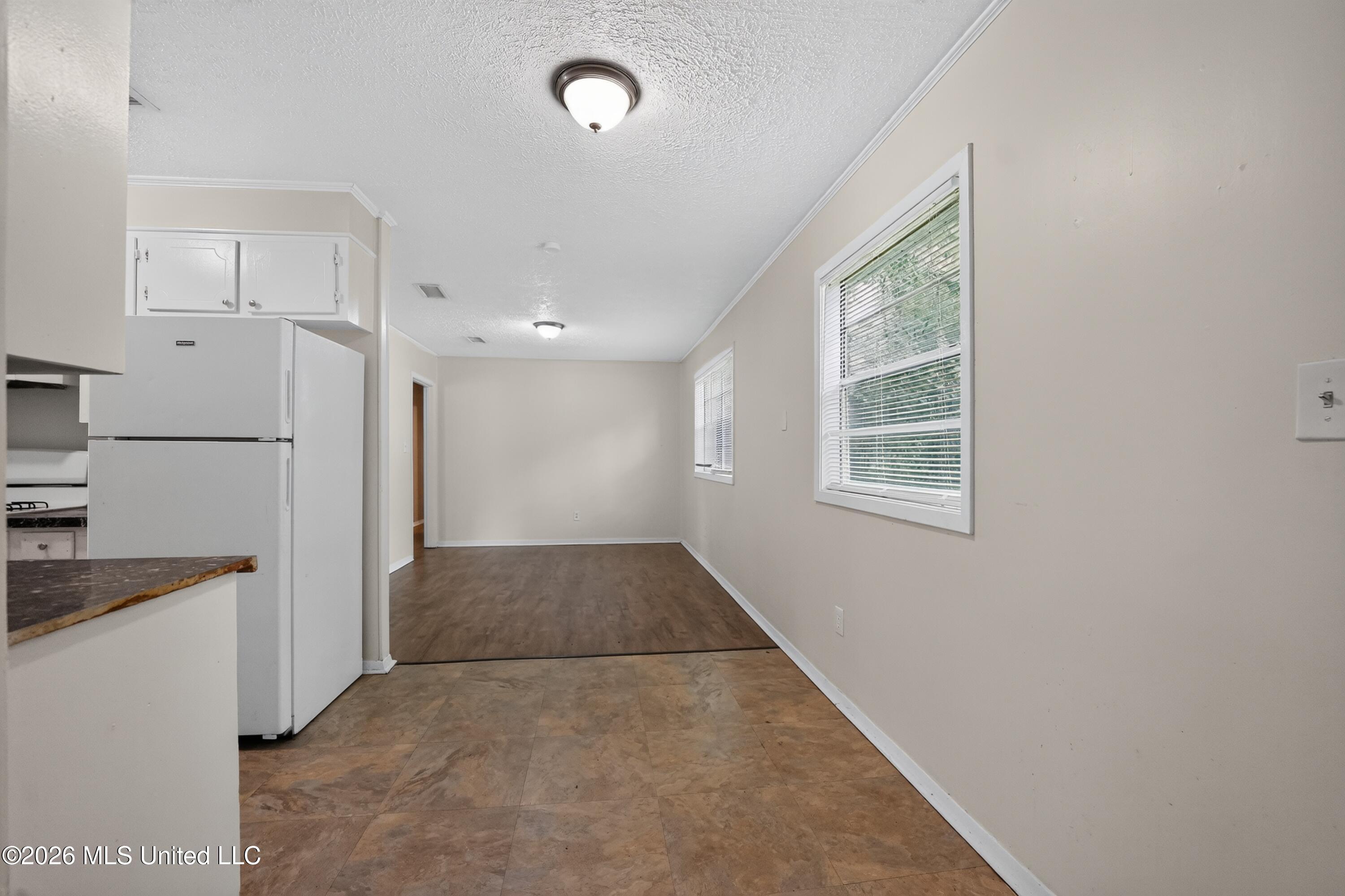 6558 Van Buren Road Property Photo 14