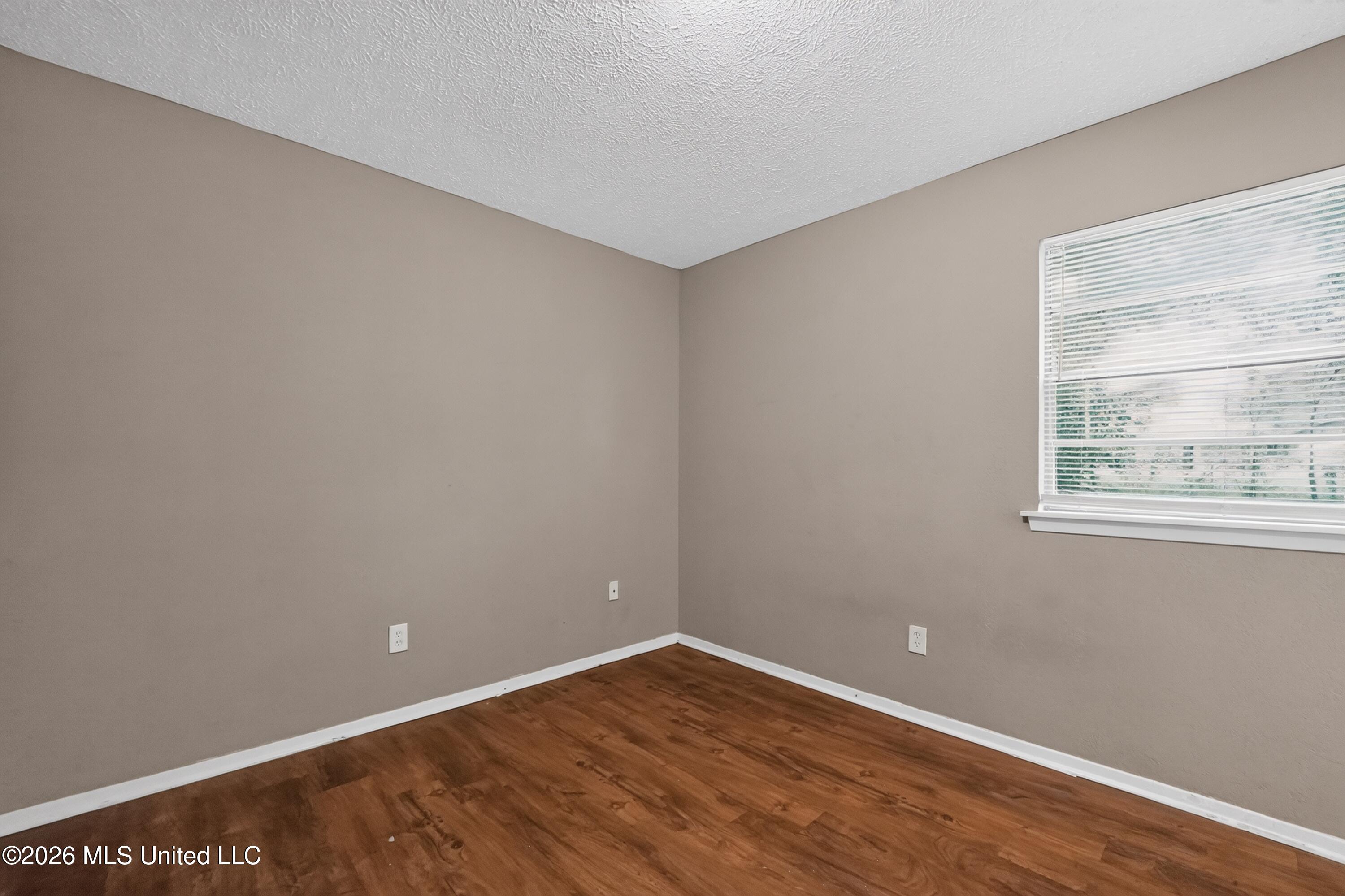 6558 Van Buren Road Property Photo 24