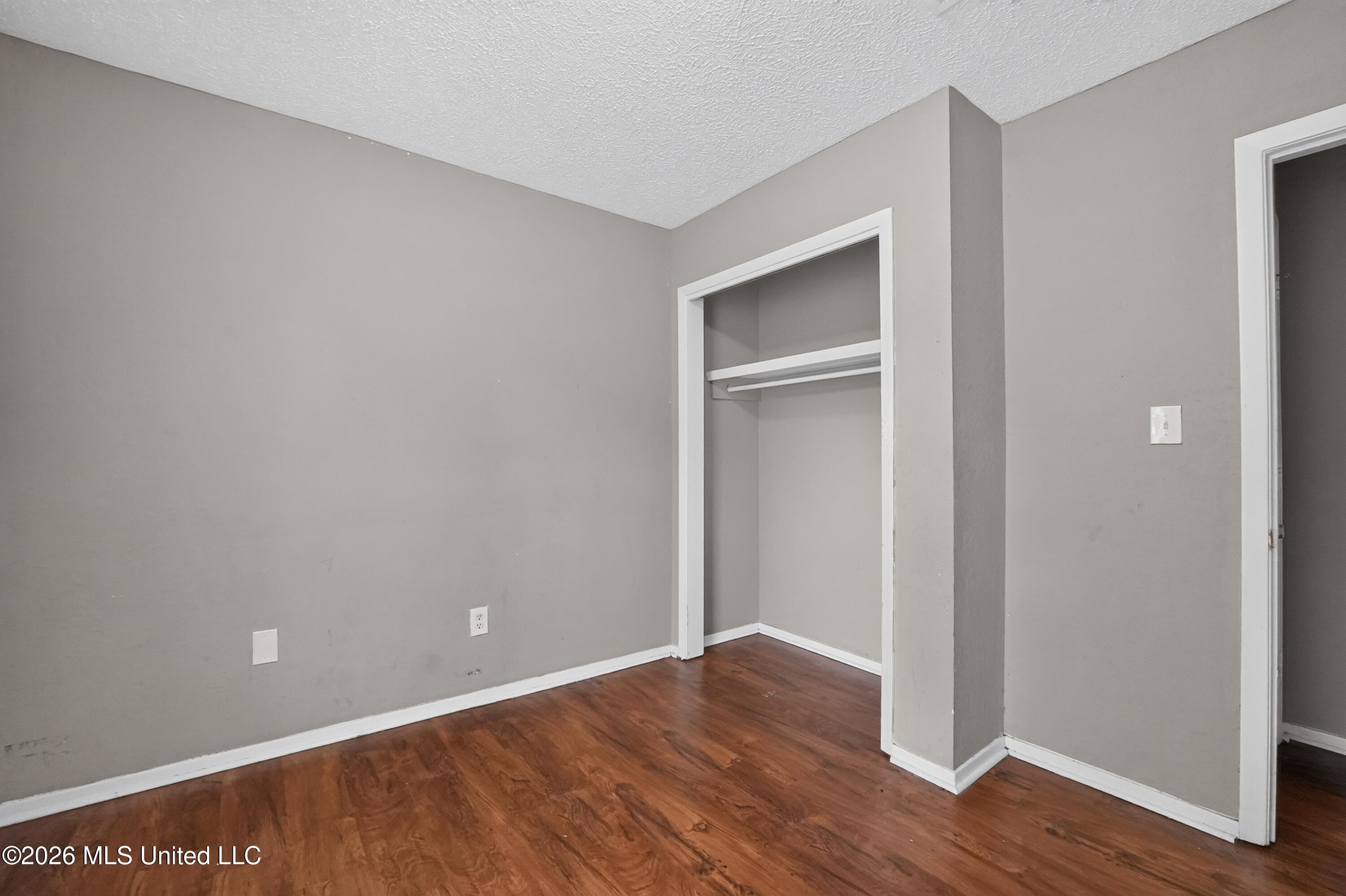 6558 Van Buren Road Property Photo 25