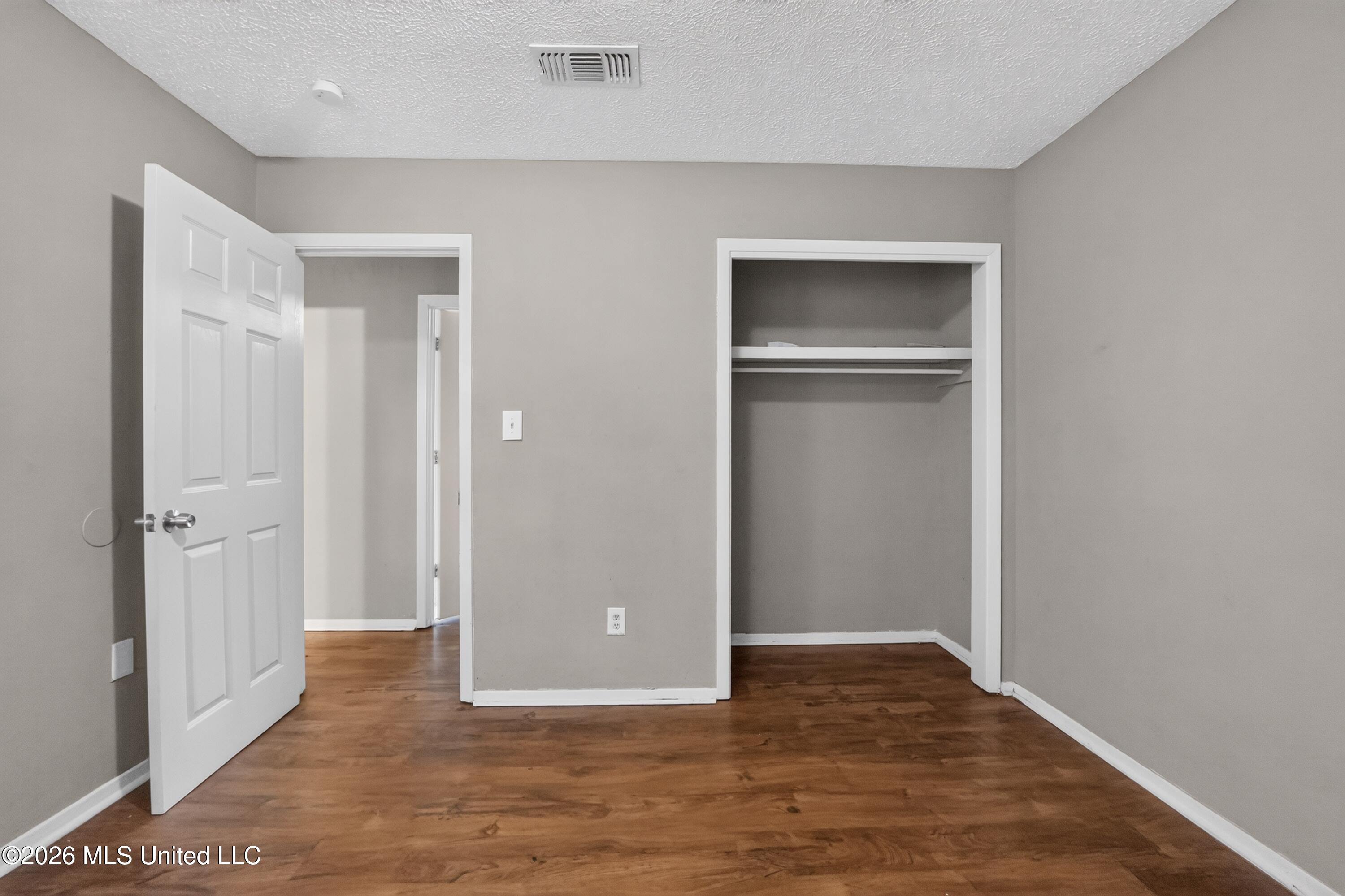 6558 Van Buren Road Property Photo 27