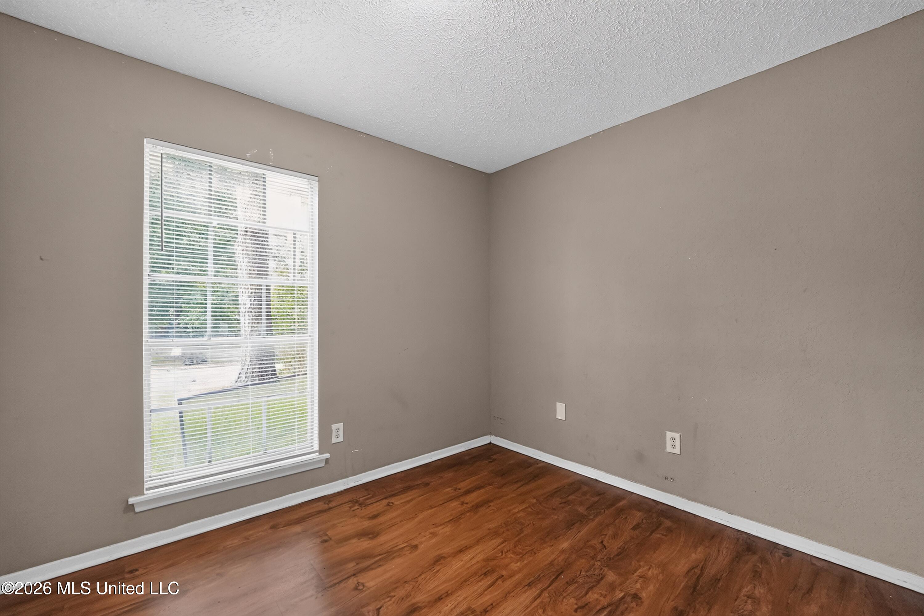 6558 Van Buren Road Property Photo 28