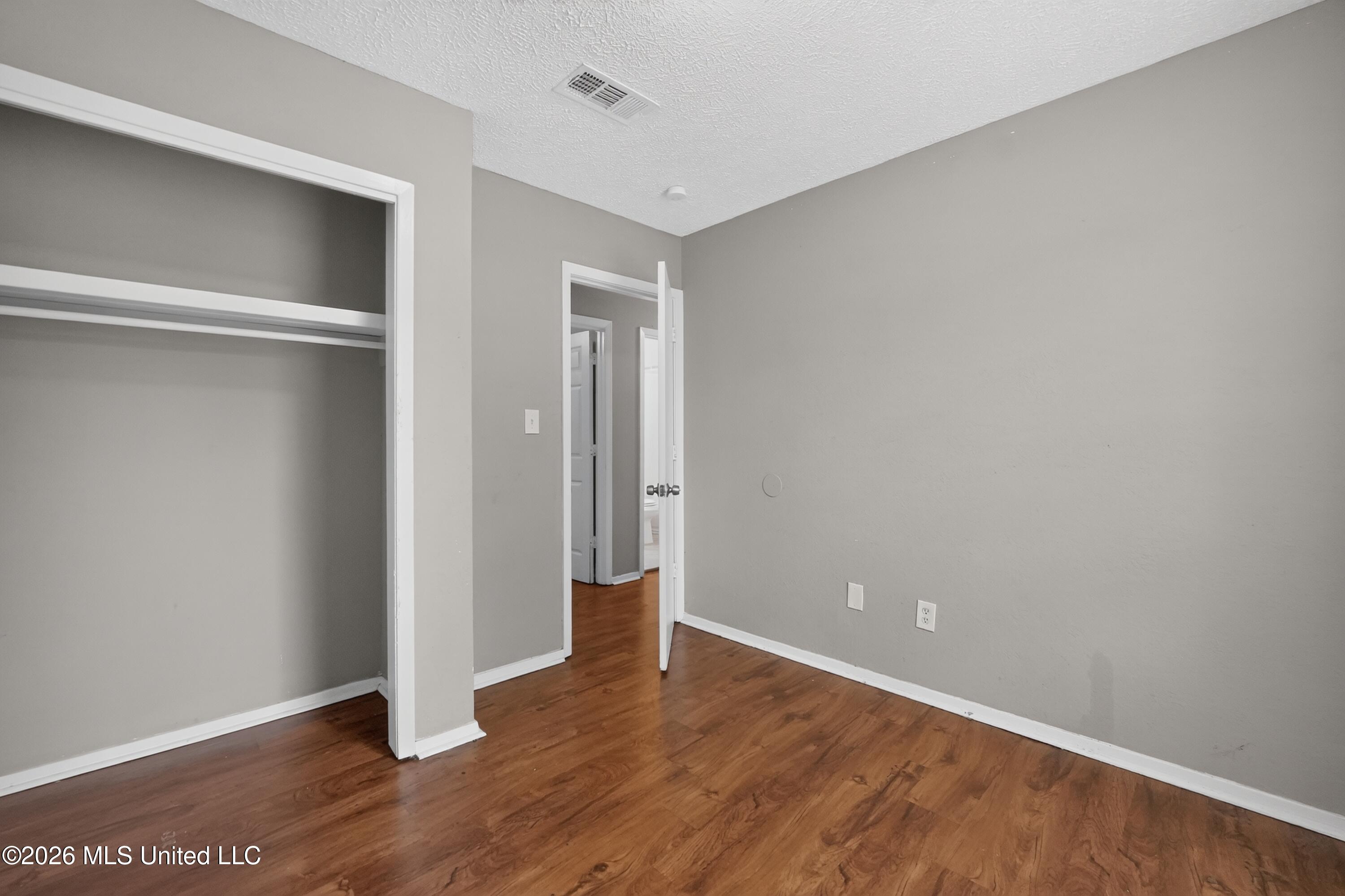 6558 Van Buren Road Property Photo 29