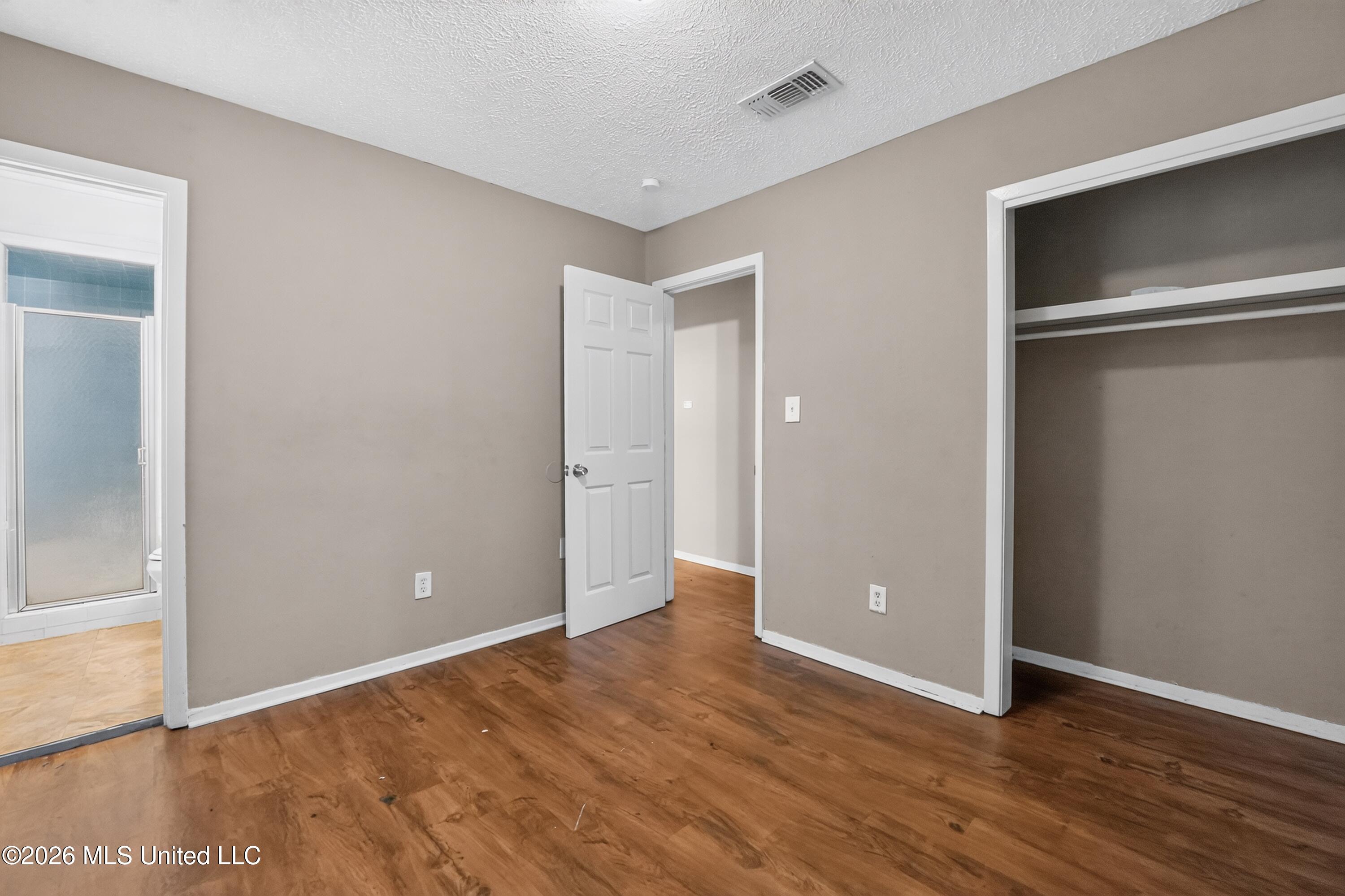 6558 Van Buren Road Property Photo 33
