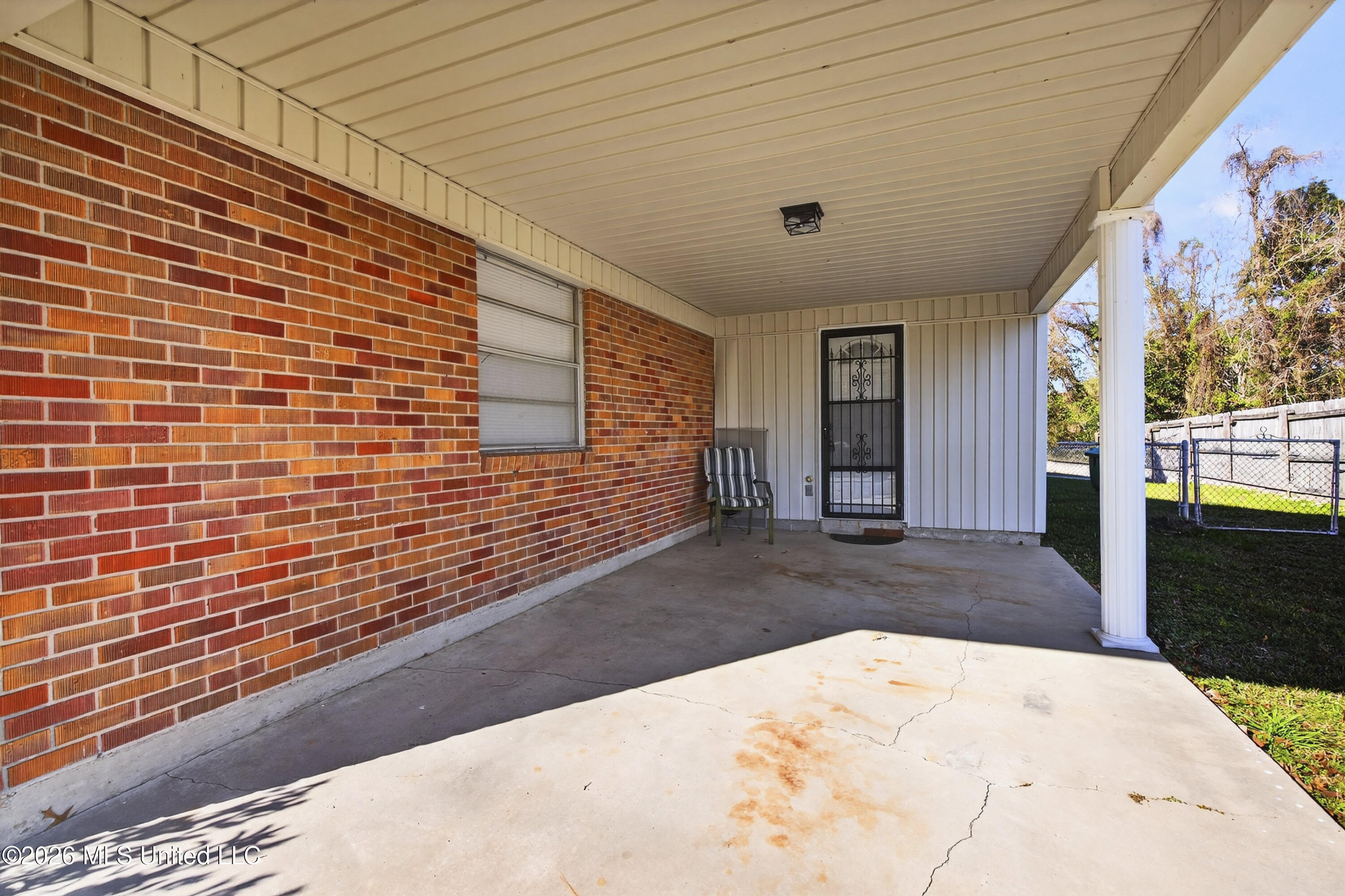 2209 North Street Property Photo 3
