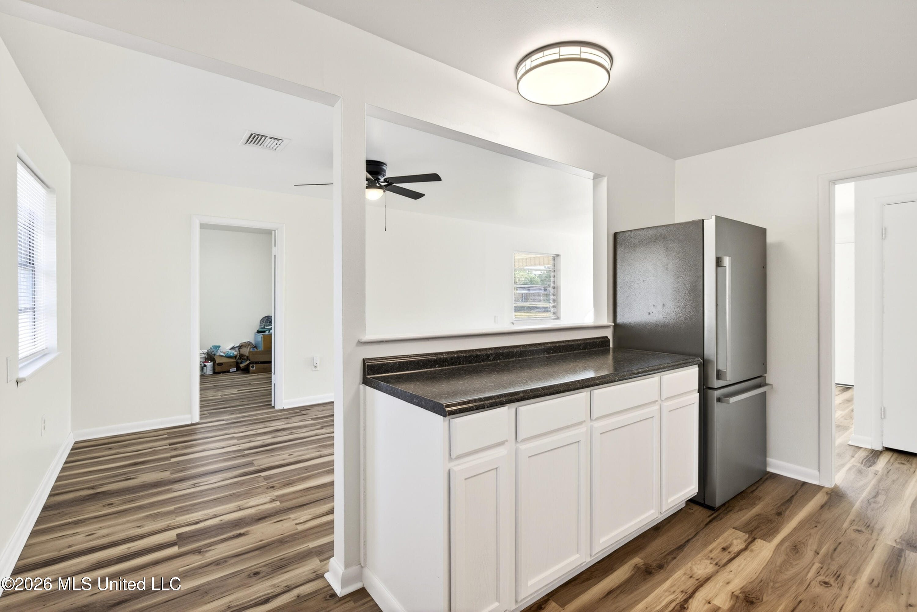 2209 North Street Property Photo 12