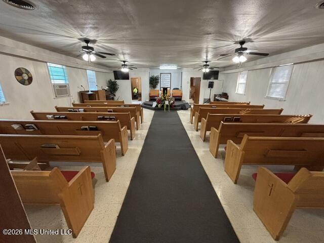 700 Mckinley Street Property Photo 2