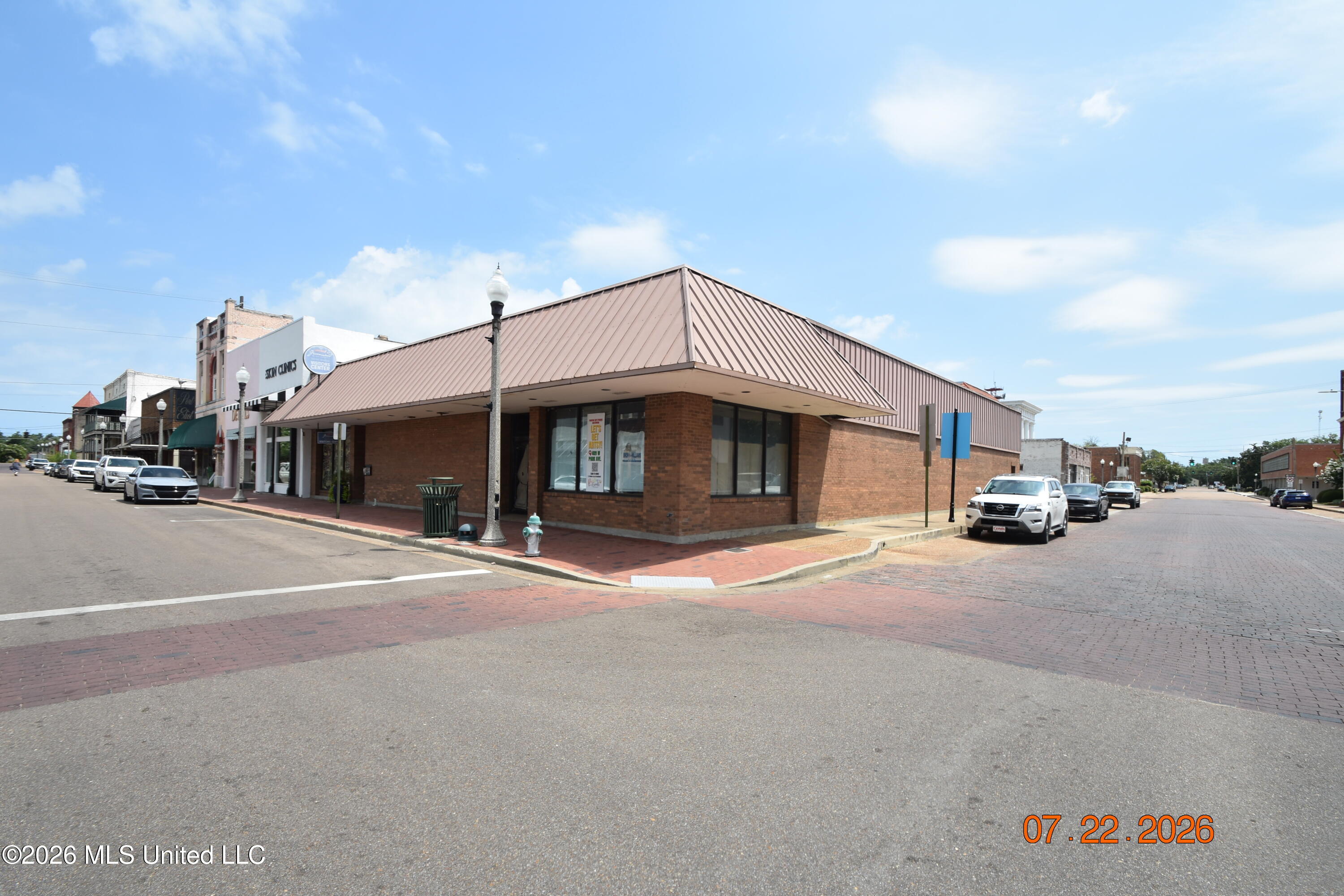 227 Howard Street Property Photo 2