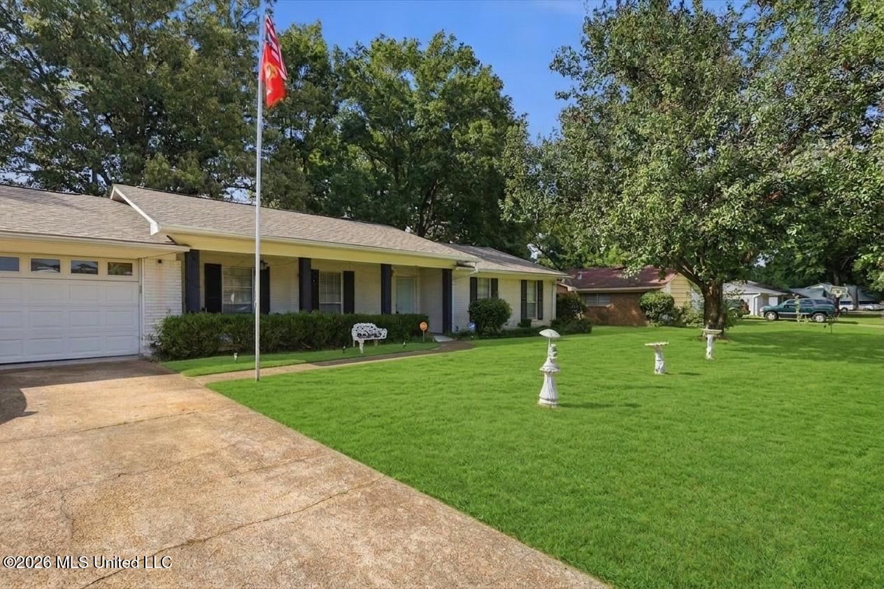 1219 Canterbury Lane Property Photo 3