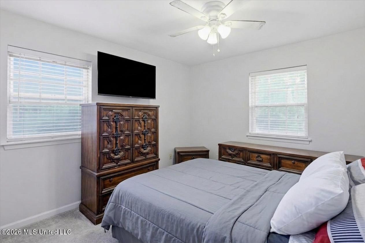 1219 Canterbury Lane Property Photo 6