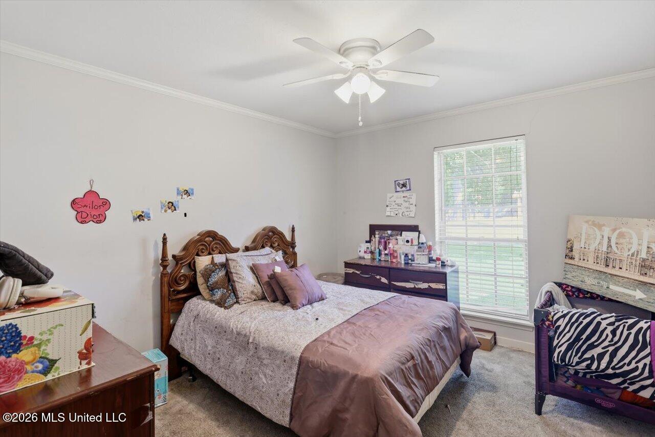 1219 Canterbury Lane Property Photo 8