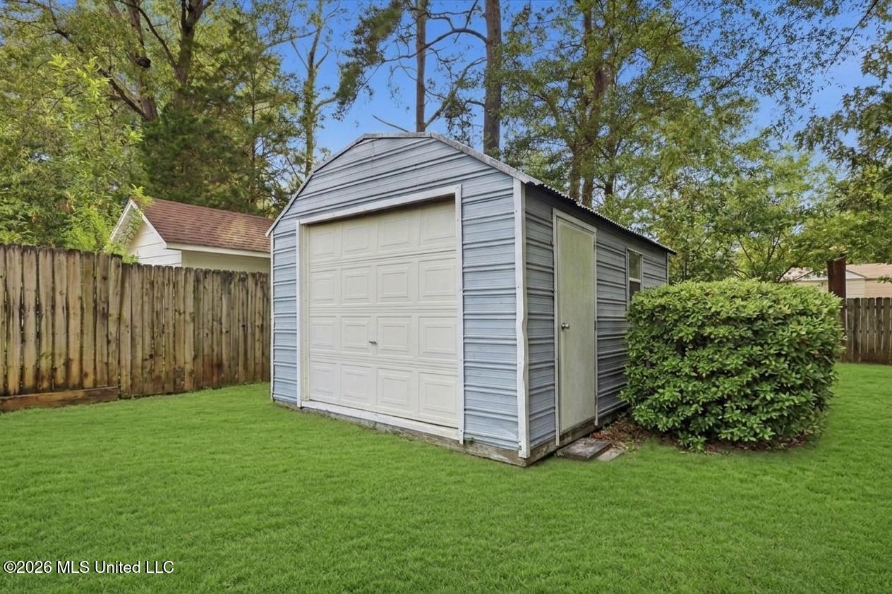 1219 Canterbury Lane Property Photo 27