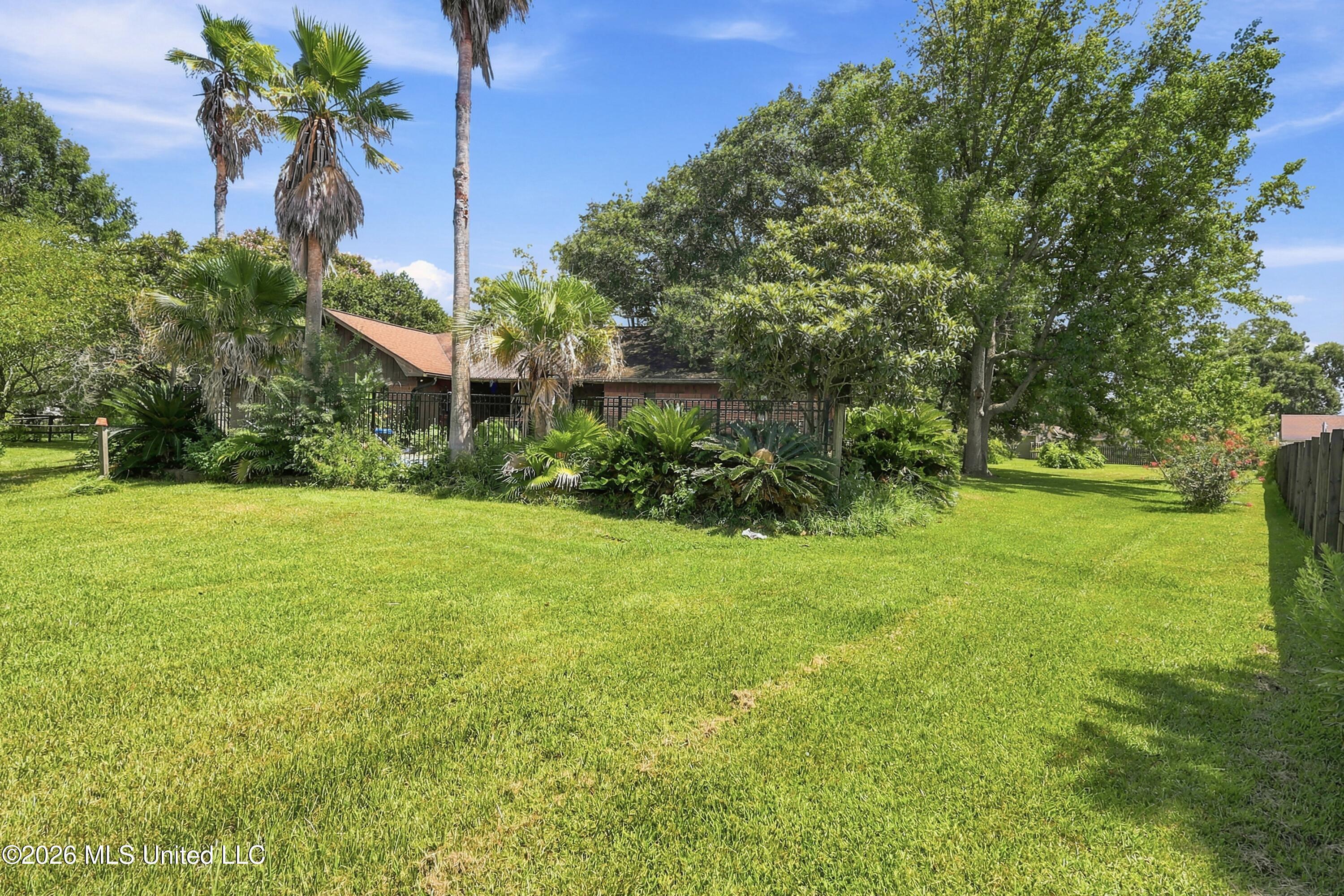 1511 Pawnee Street Property Photo 3
