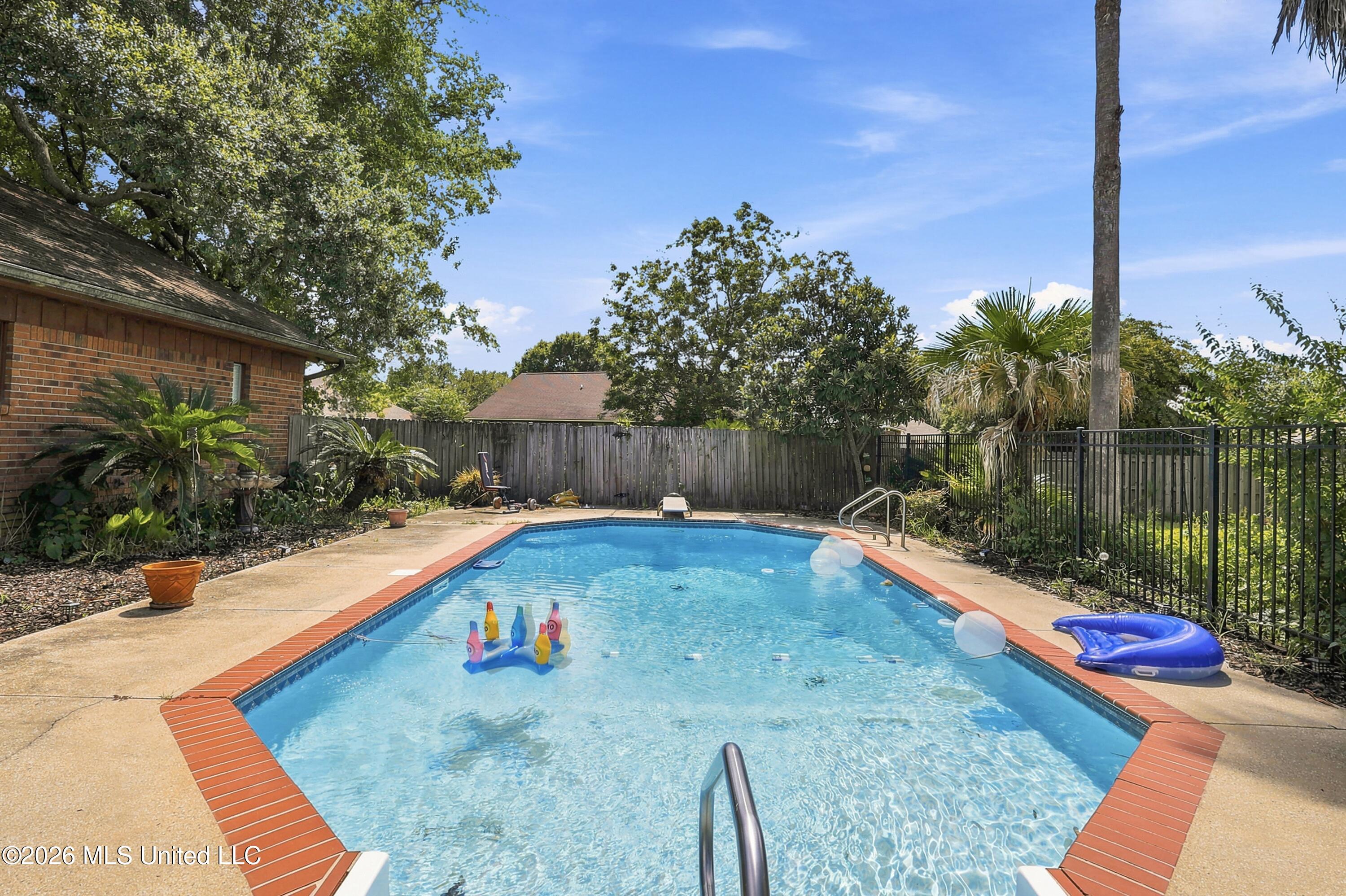 1511 Pawnee Street Property Photo 5