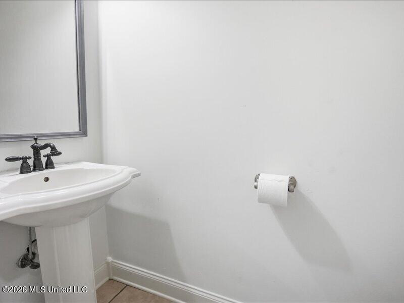 202 Fairway Lane Property Photo 29
