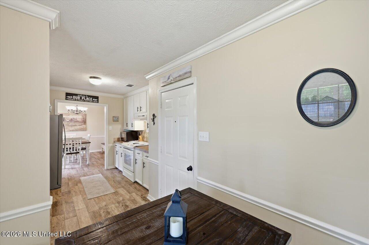336 Brookwoods Drive Property Photo 13