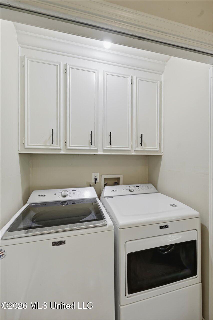 336 Brookwoods Drive Property Photo 16