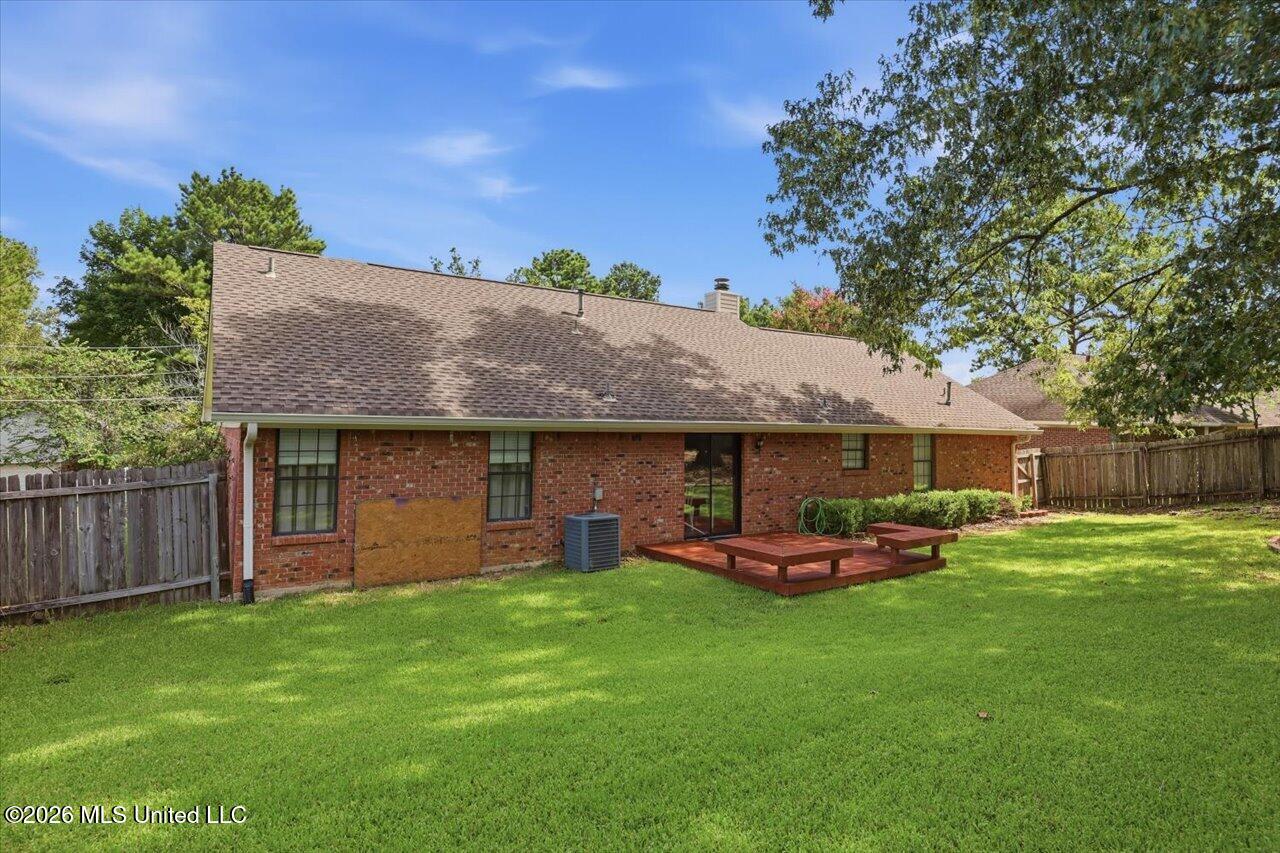 336 Brookwoods Drive Property Photo 25