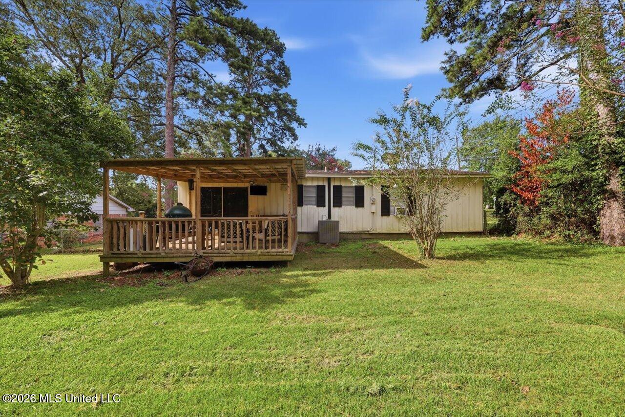 502 W Lakeview Circle Property Photo 22