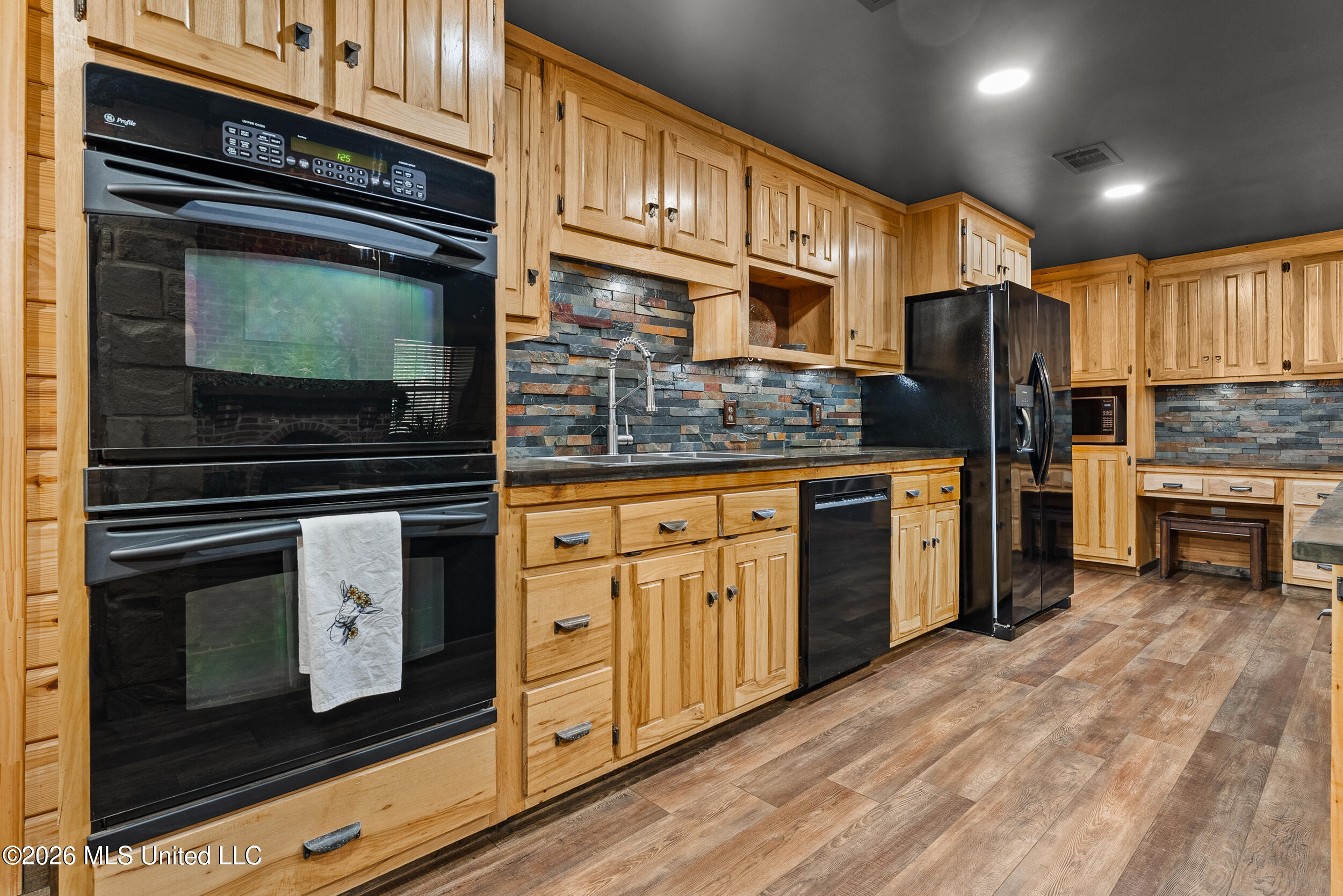 748 Bluegoose Road Property Photo 14