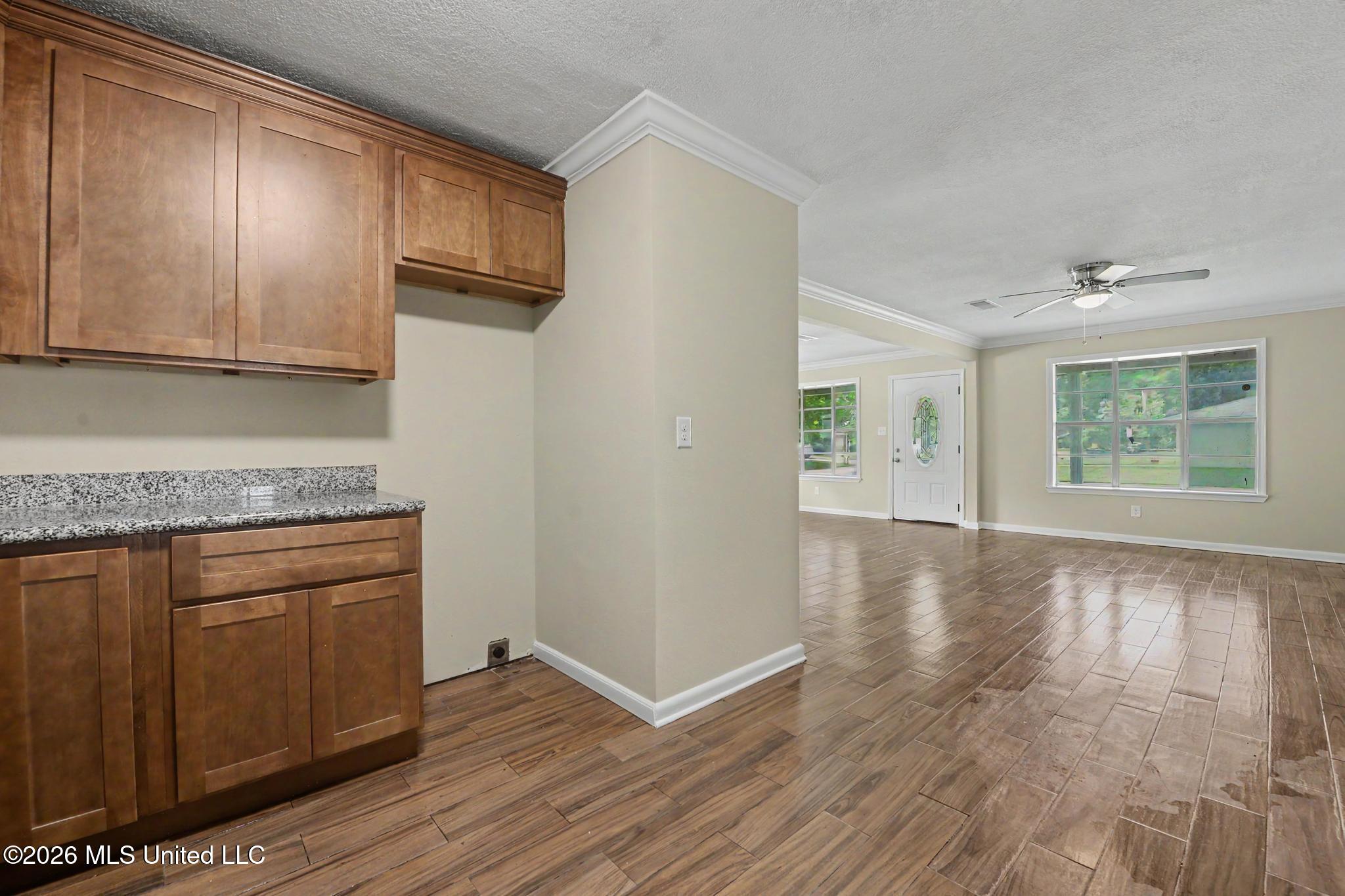 1 Oxford Drive Property Photo 9