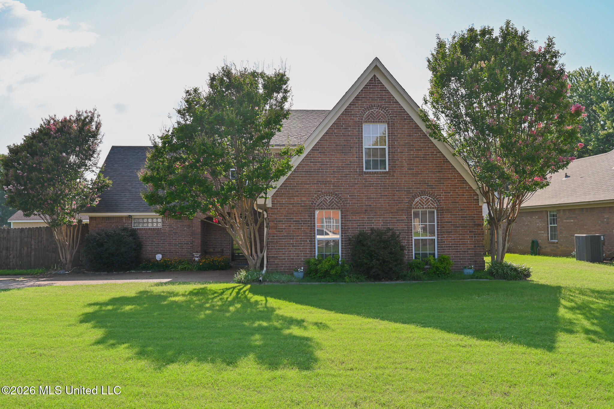 6681 Crystal Drive Property Photo 3