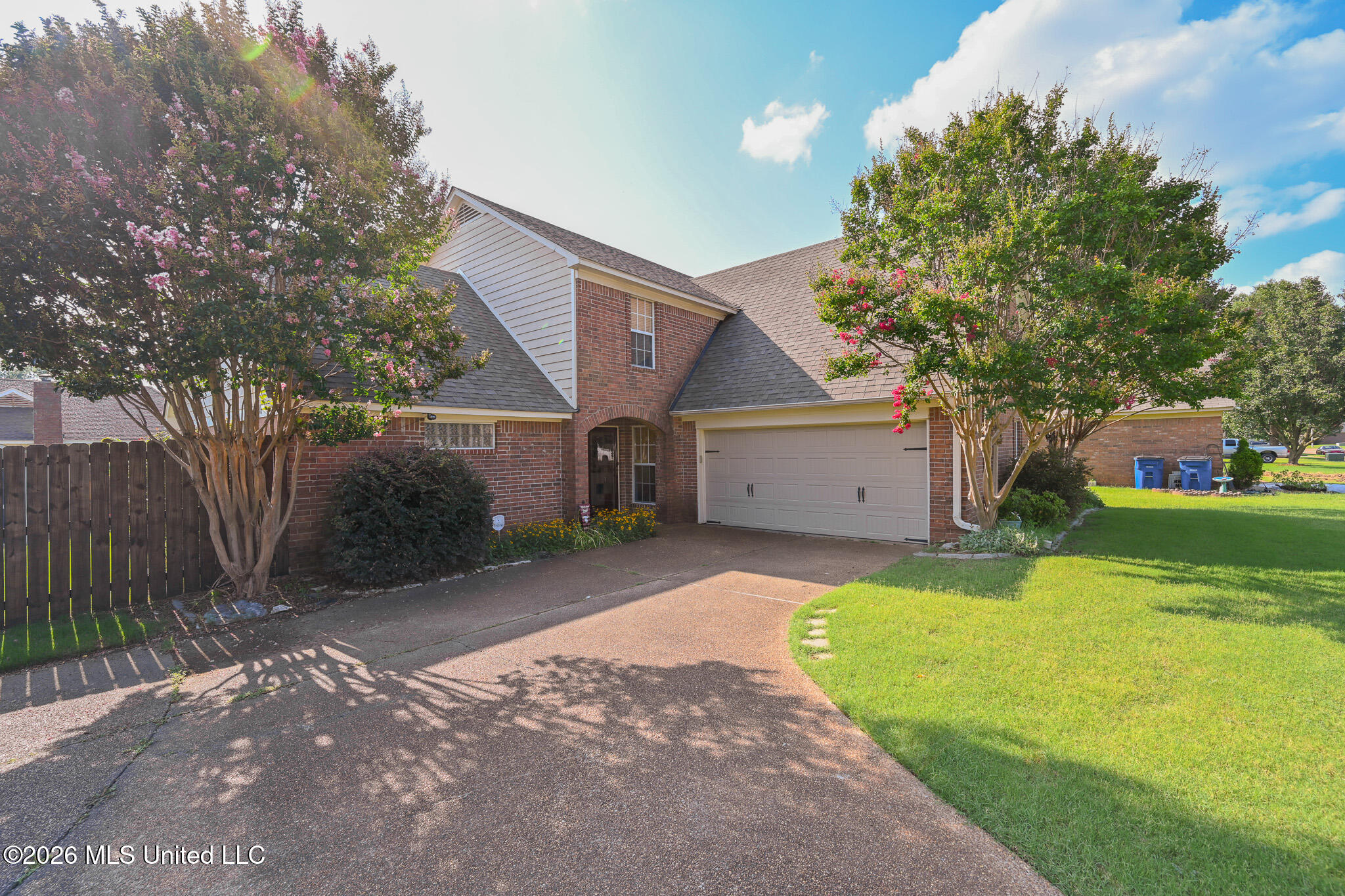 6681 Crystal Drive Property Photo 5