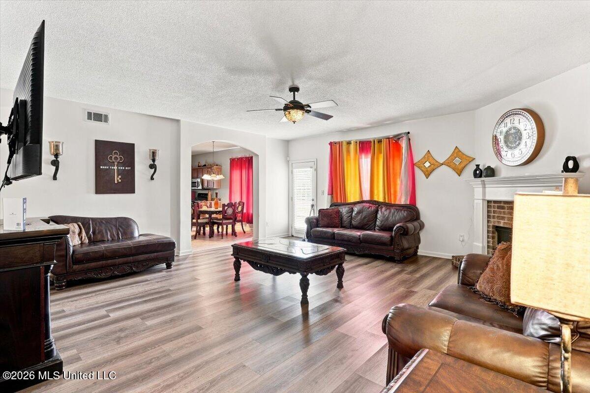 5932 Richard Place Drive Property Photo 7