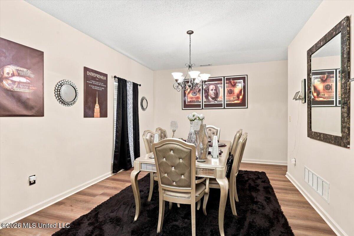 5932 Richard Place Drive Property Photo 10
