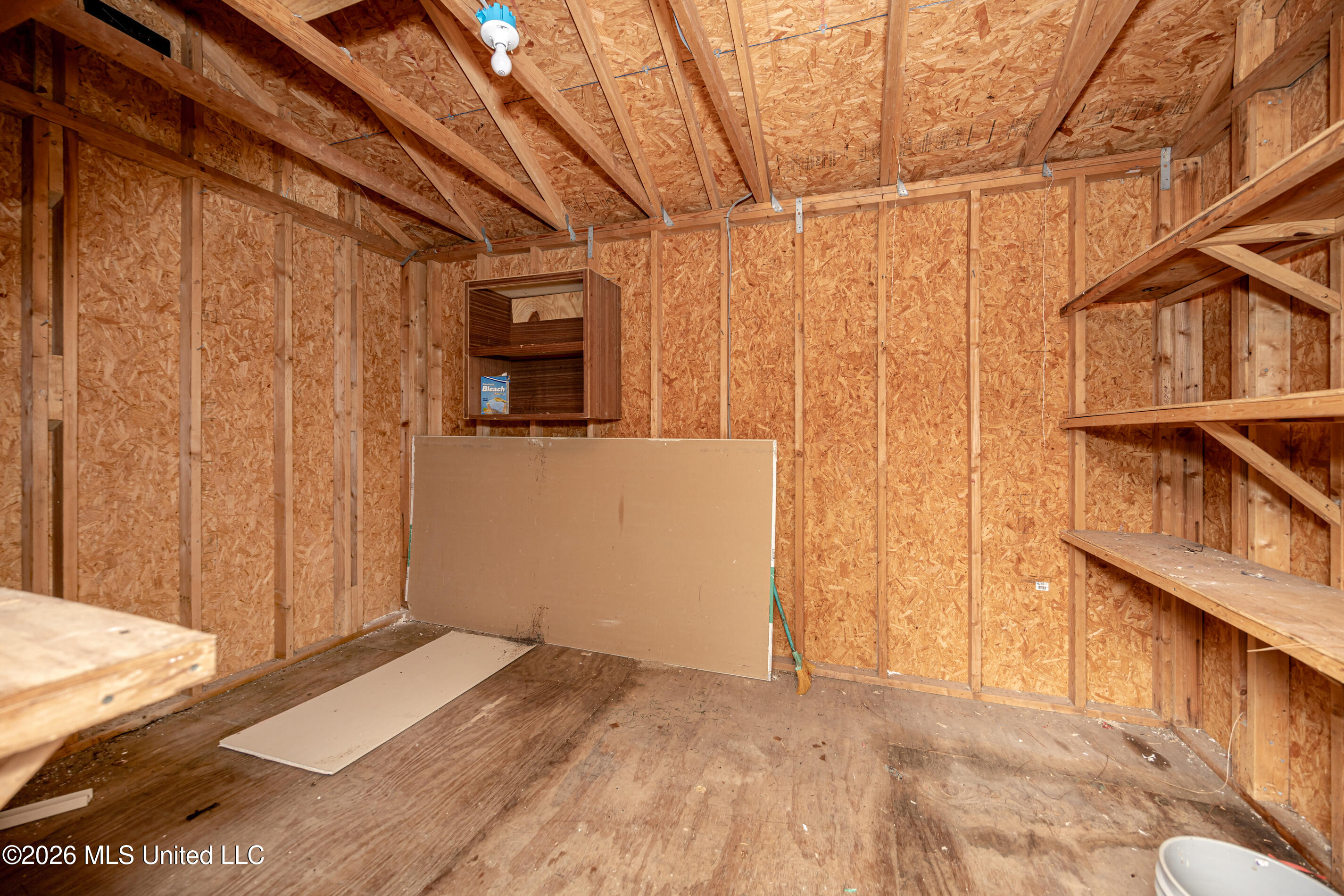 2840 Gardendale Avenue Property Photo 9