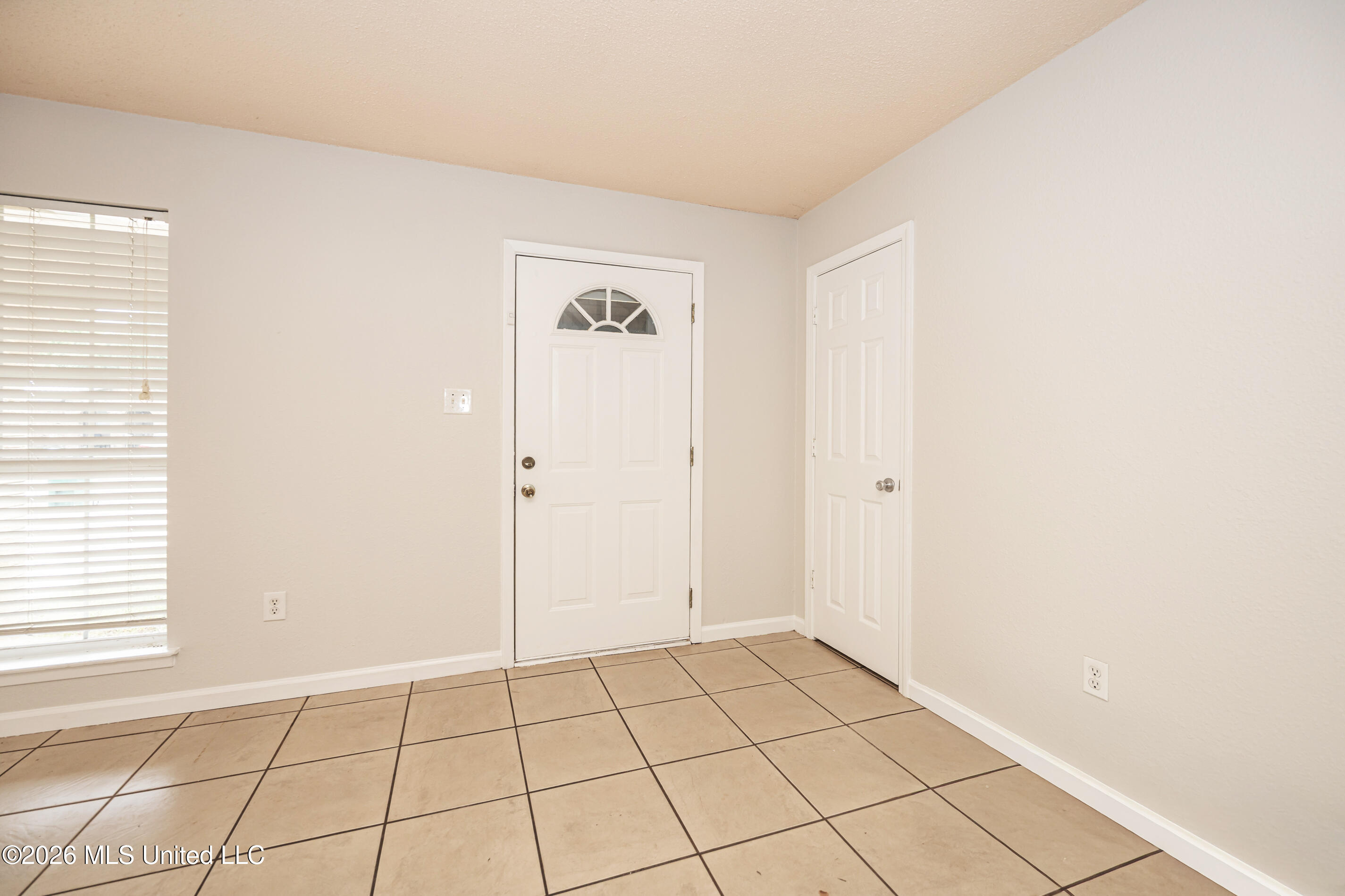 2840 Gardendale Avenue Property Photo 14