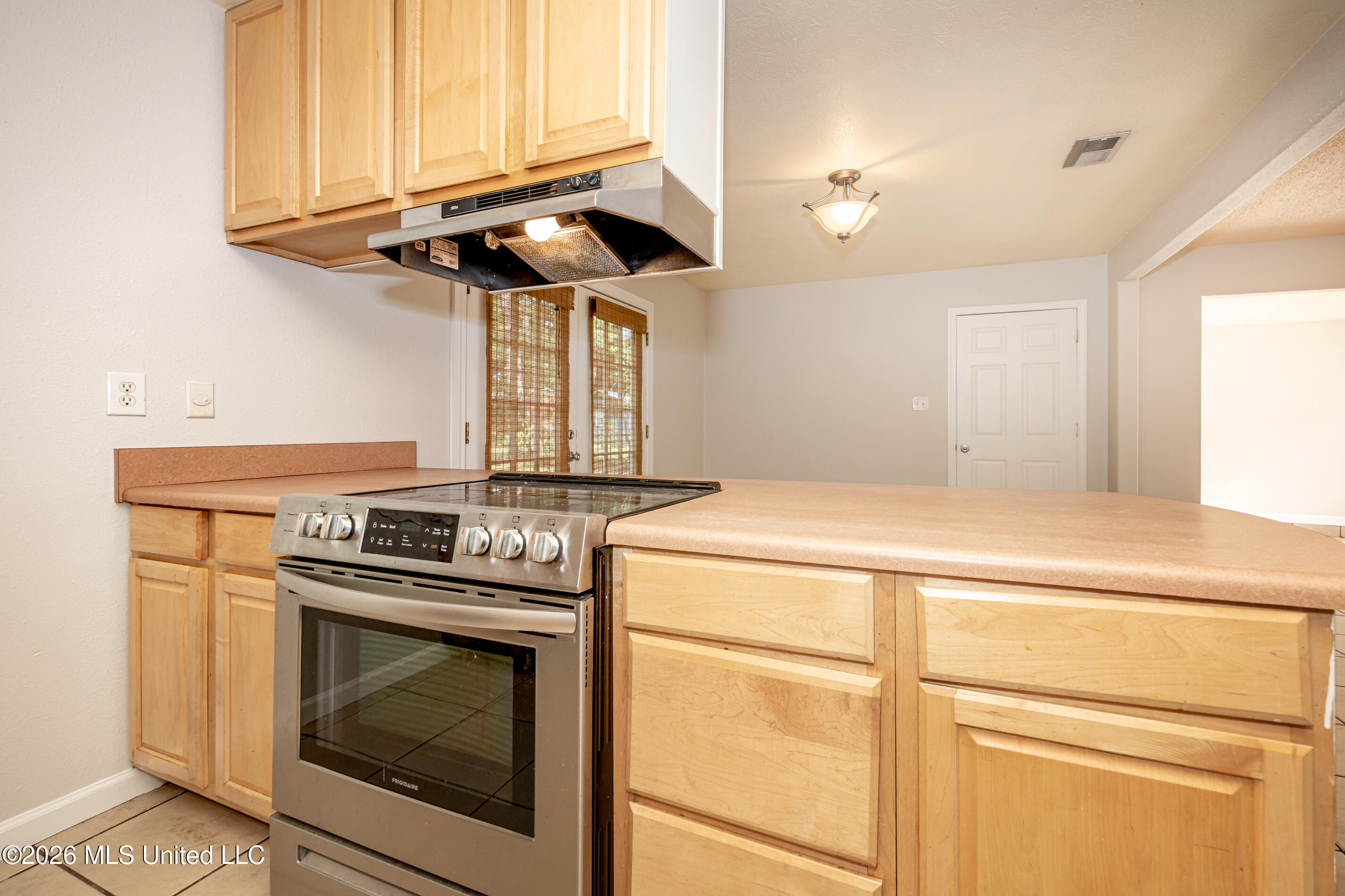 2840 Gardendale Avenue Property Photo 25