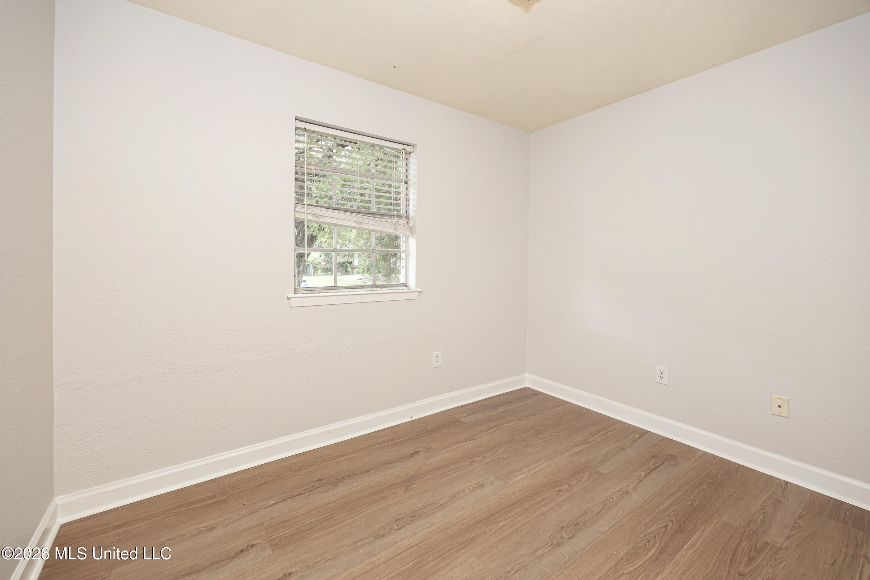 2840 Gardendale Avenue Property Photo 31