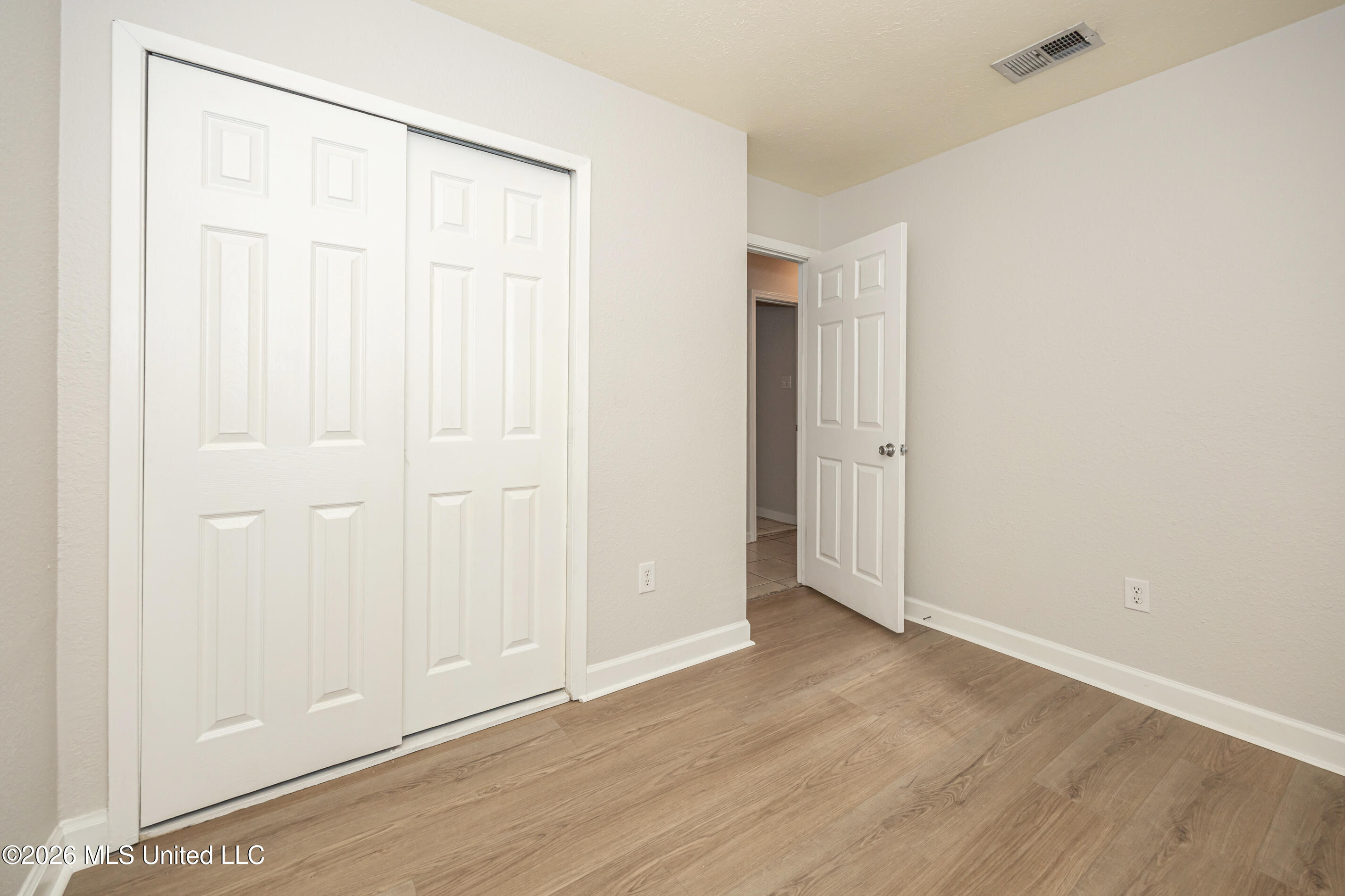 2840 Gardendale Avenue Property Photo 32
