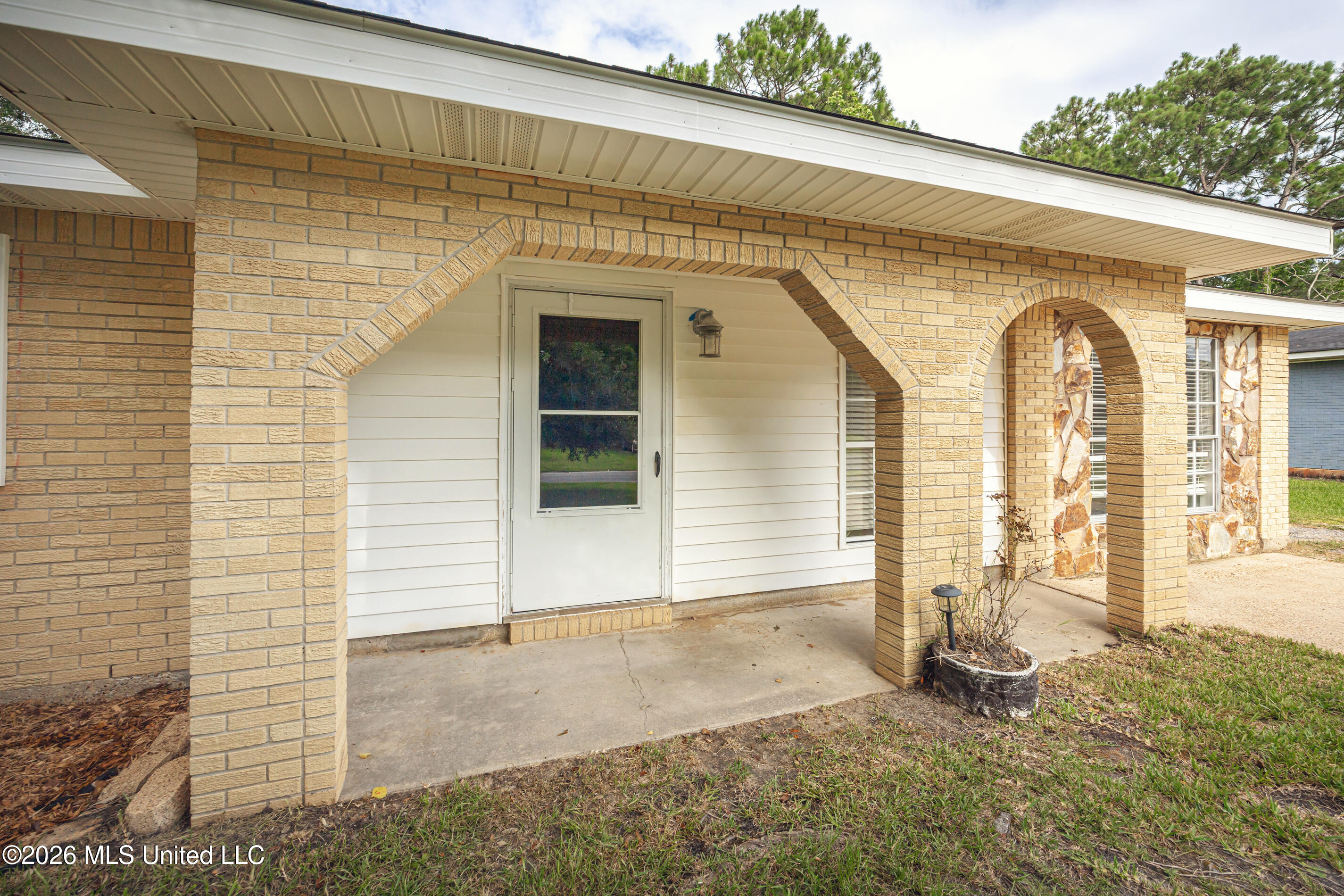 2840 Gardendale Avenue Property Photo 37