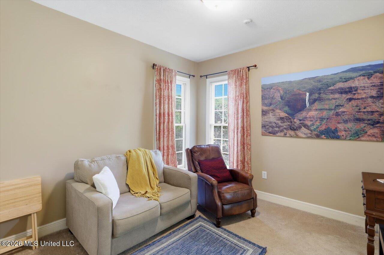 118 Parkside Drive Property Photo 33
